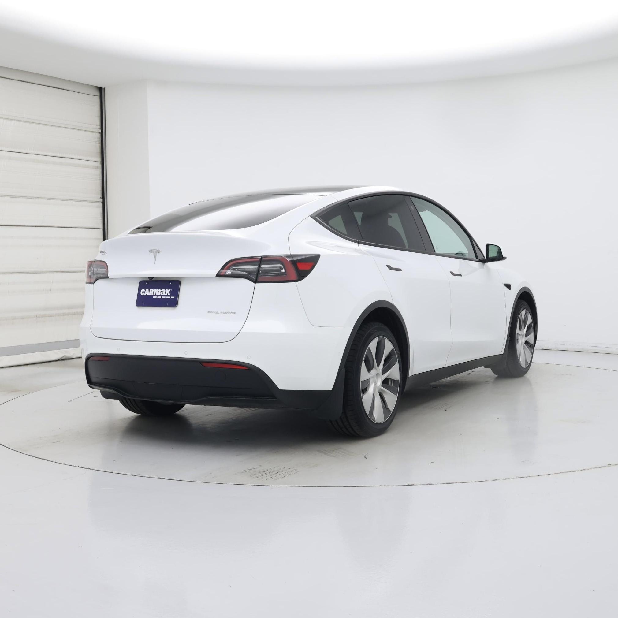 Thumbnail: 2021 Tesla Model Y - 8