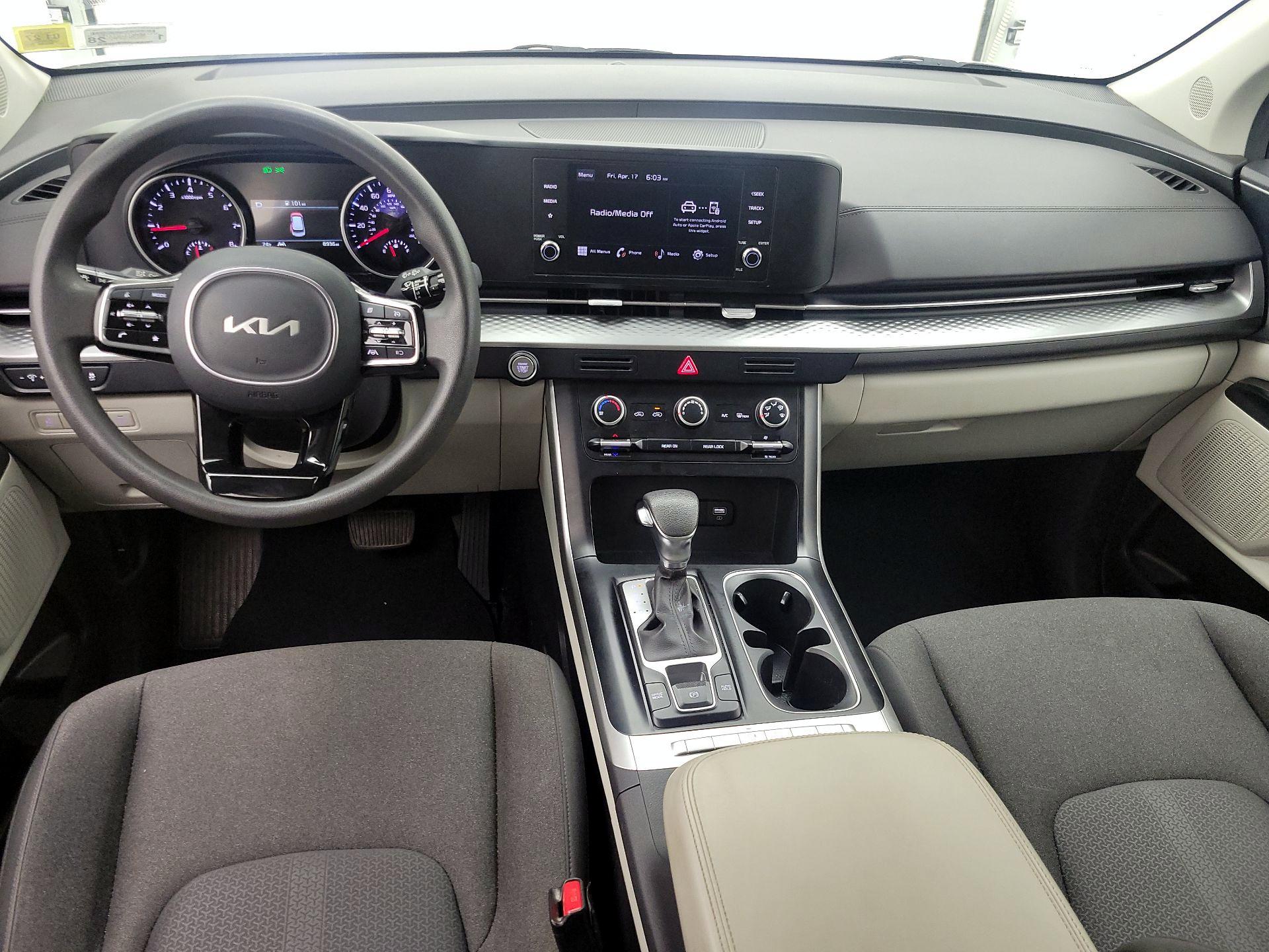 Thumbnail: 2024 Kia Carnival - 9