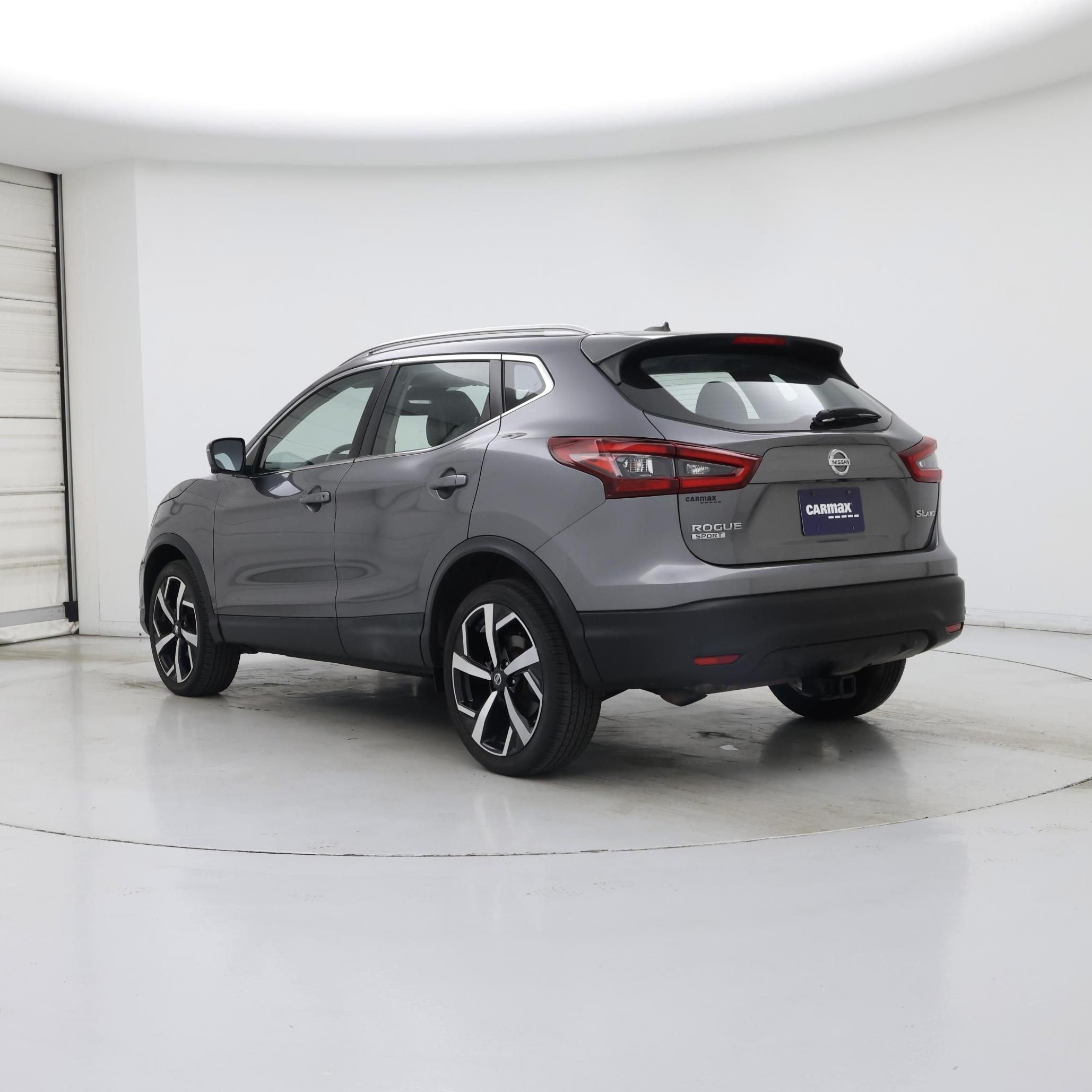 Thumbnail: 2020 Nissan Rogue Sport - 2
