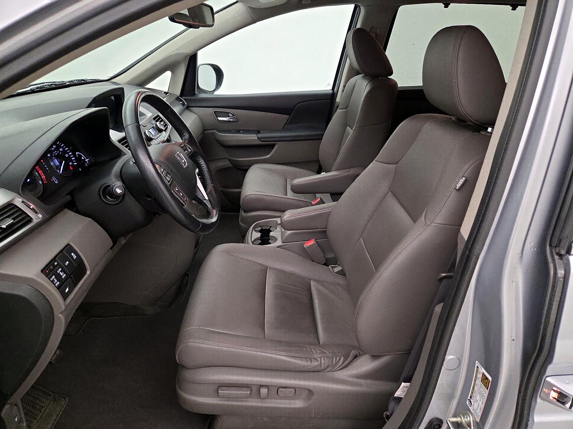 Thumbnail: 2016 Honda Odyssey - 11