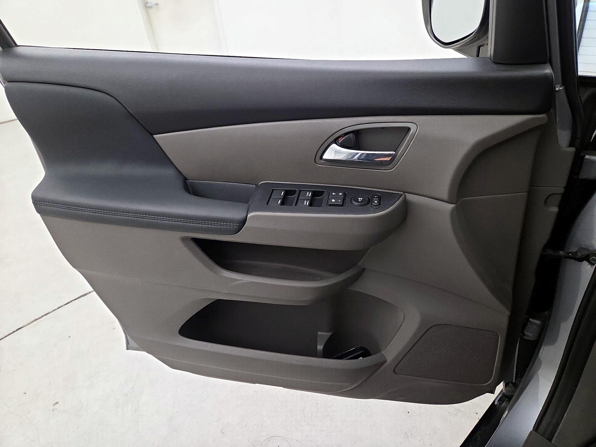 Thumbnail: 2016 Honda Odyssey - 12