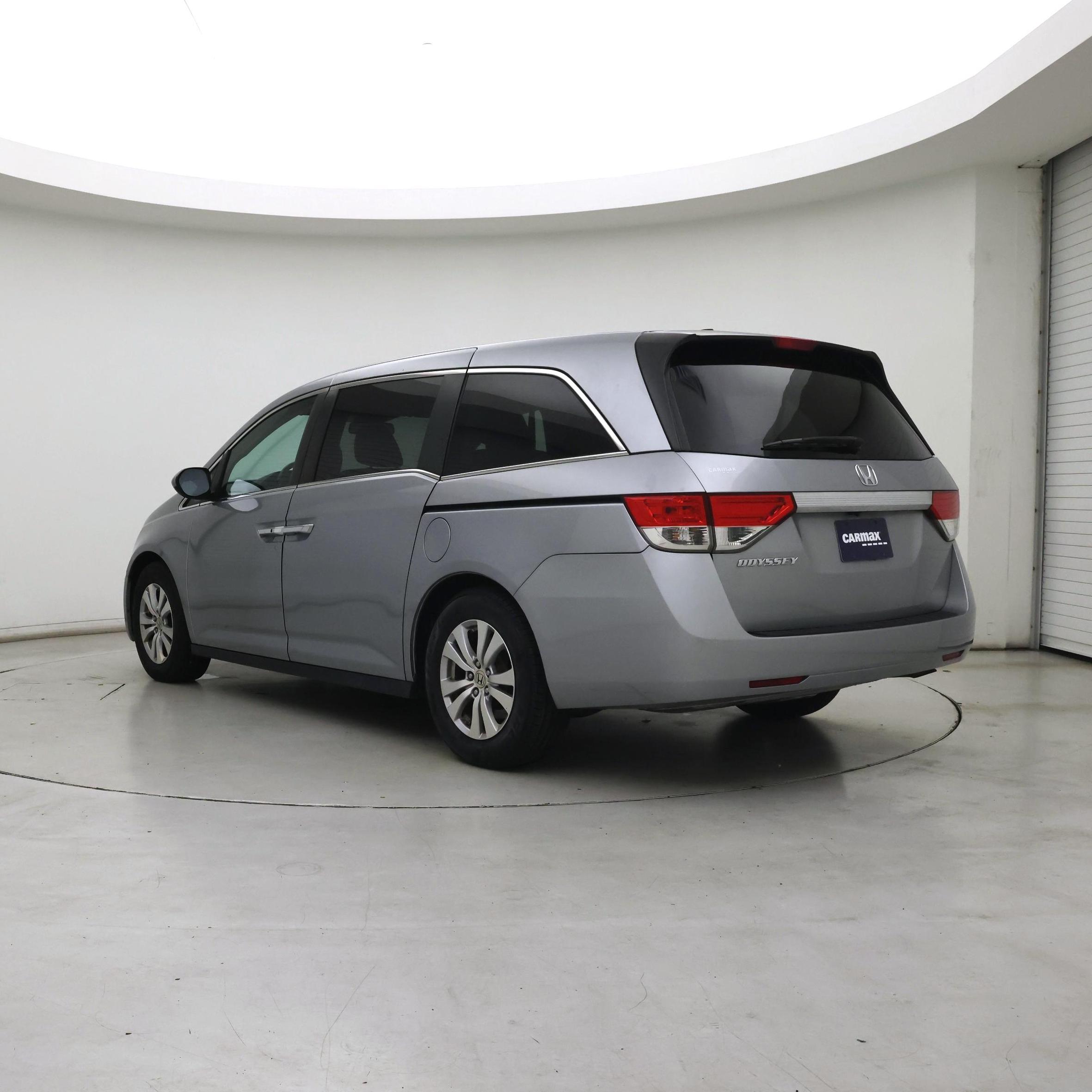 Thumbnail: 2016 Honda Odyssey - 2