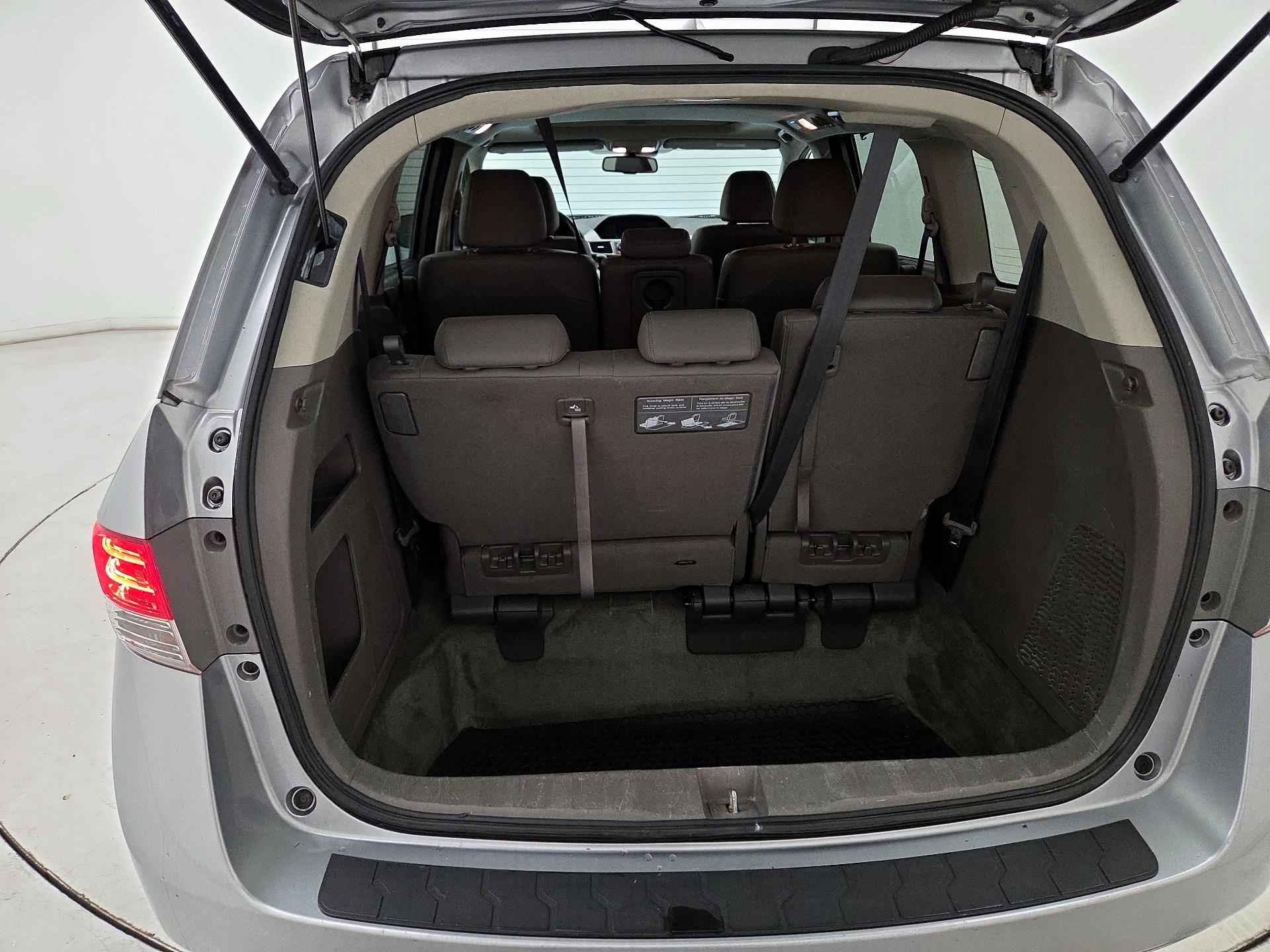 Thumbnail: 2016 Honda Odyssey - 19