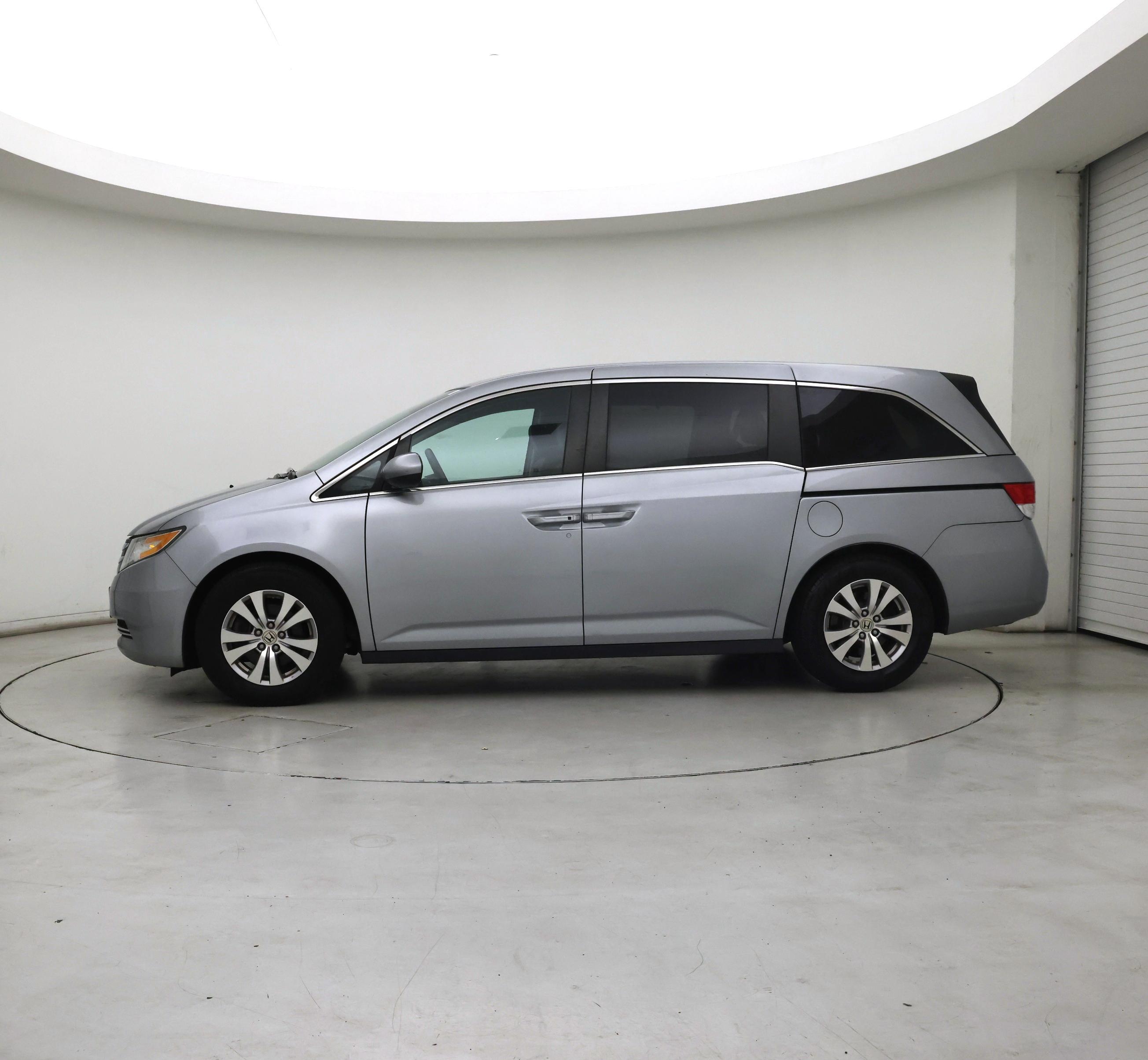 Thumbnail: 2016 Honda Odyssey - 3