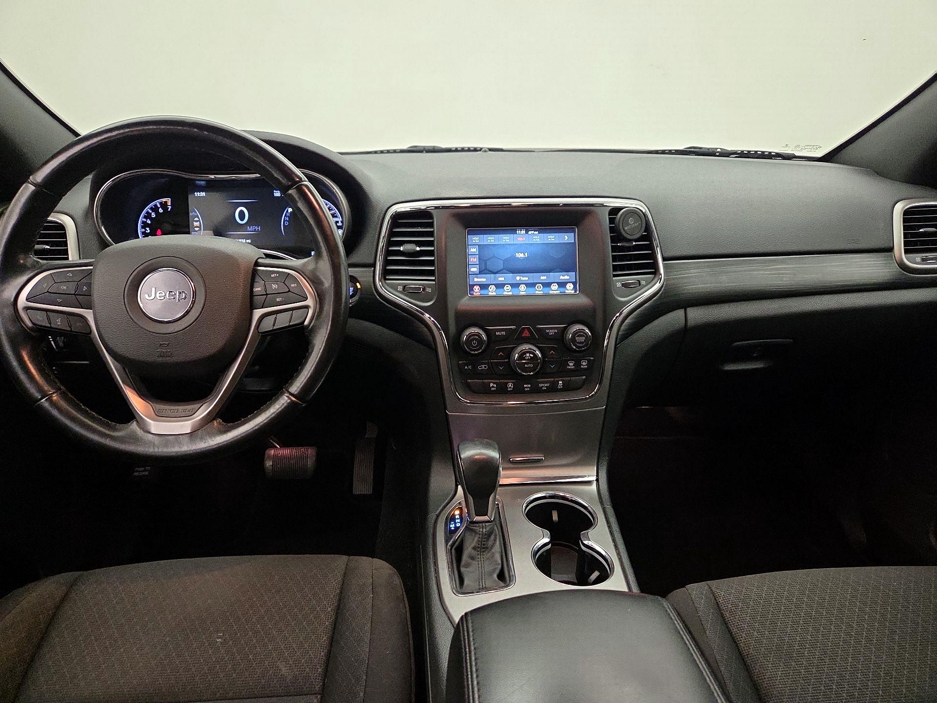 Thumbnail: 2020 Jeep Grand Cherokee - 9