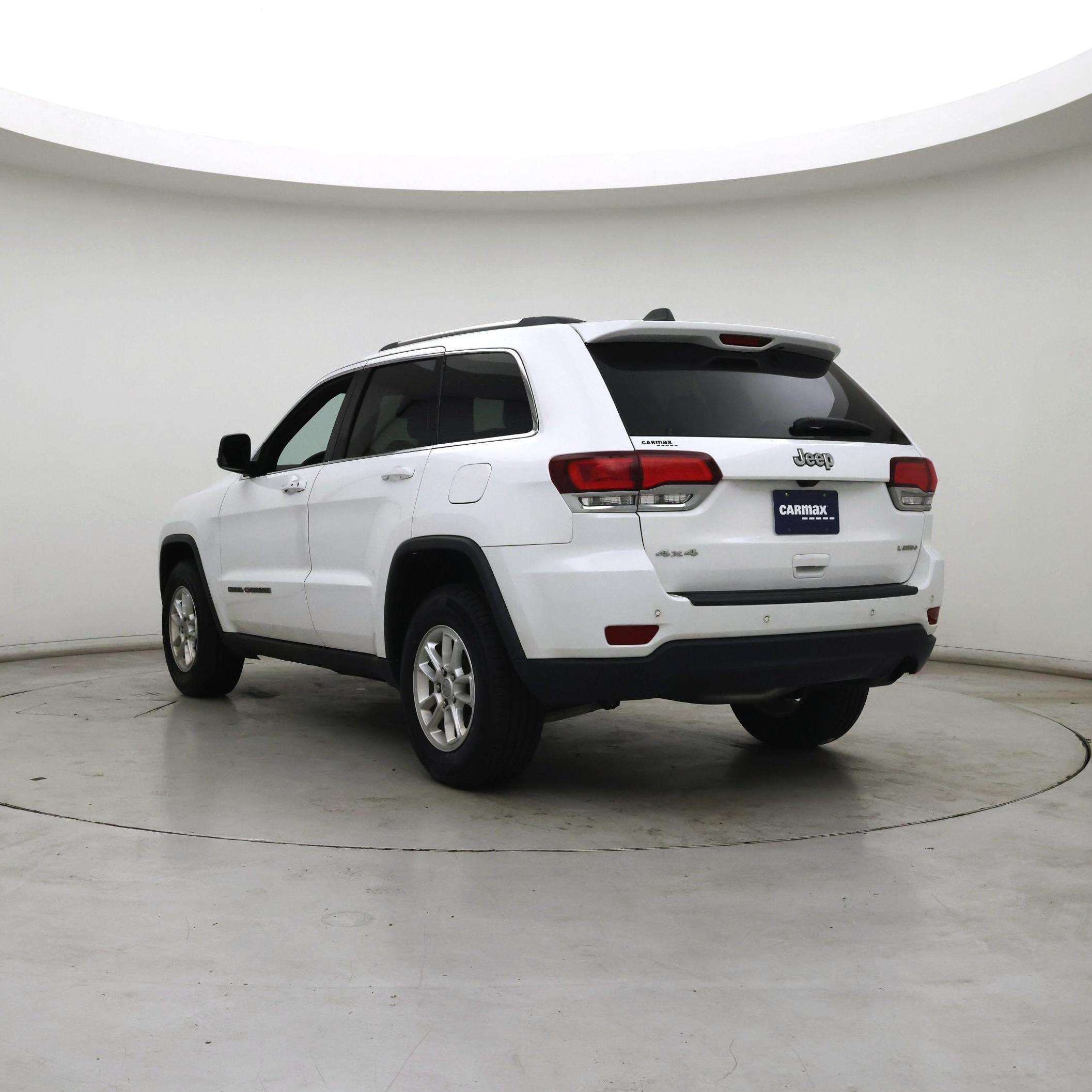 Thumbnail: 2020 Jeep Grand Cherokee - 2