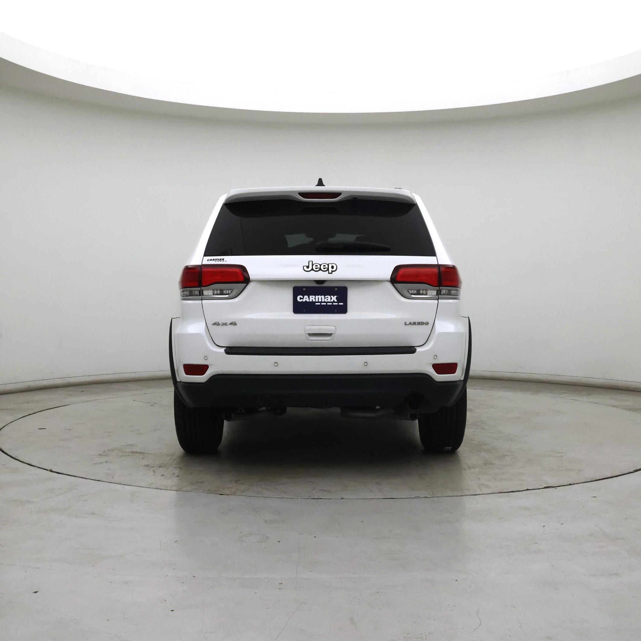 Thumbnail: 2020 Jeep Grand Cherokee - 6