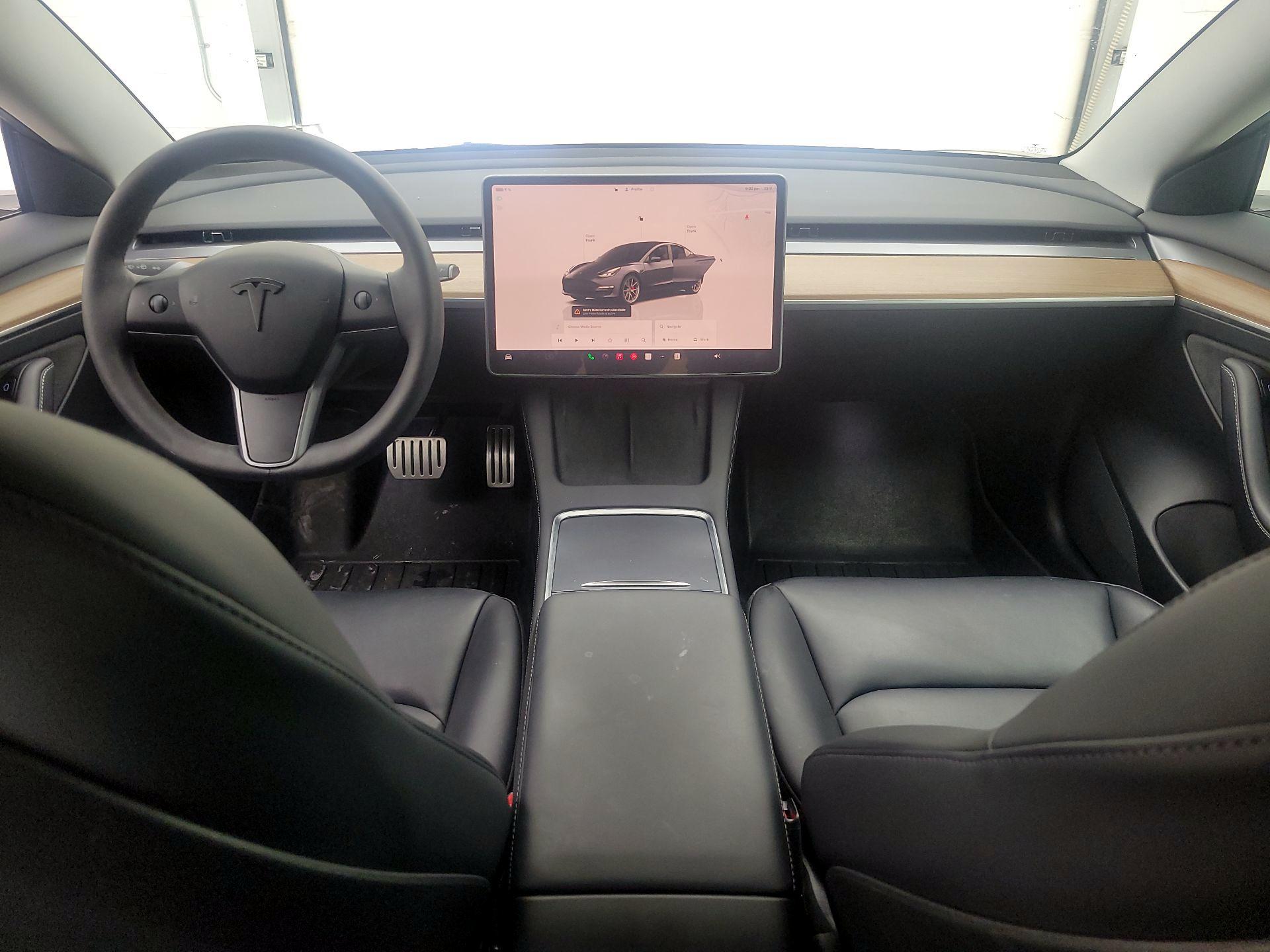 Thumbnail: 2023 Tesla Model 3 - 9