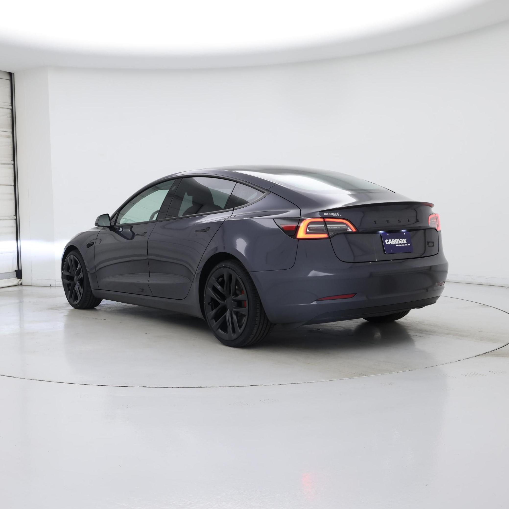Thumbnail: 2023 Tesla Model 3 - 2