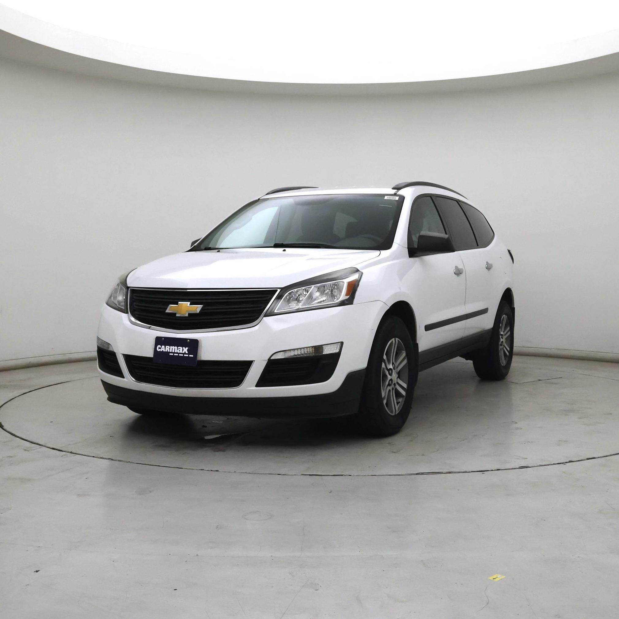 Thumbnail: 2017 Chevrolet Traverse - 4