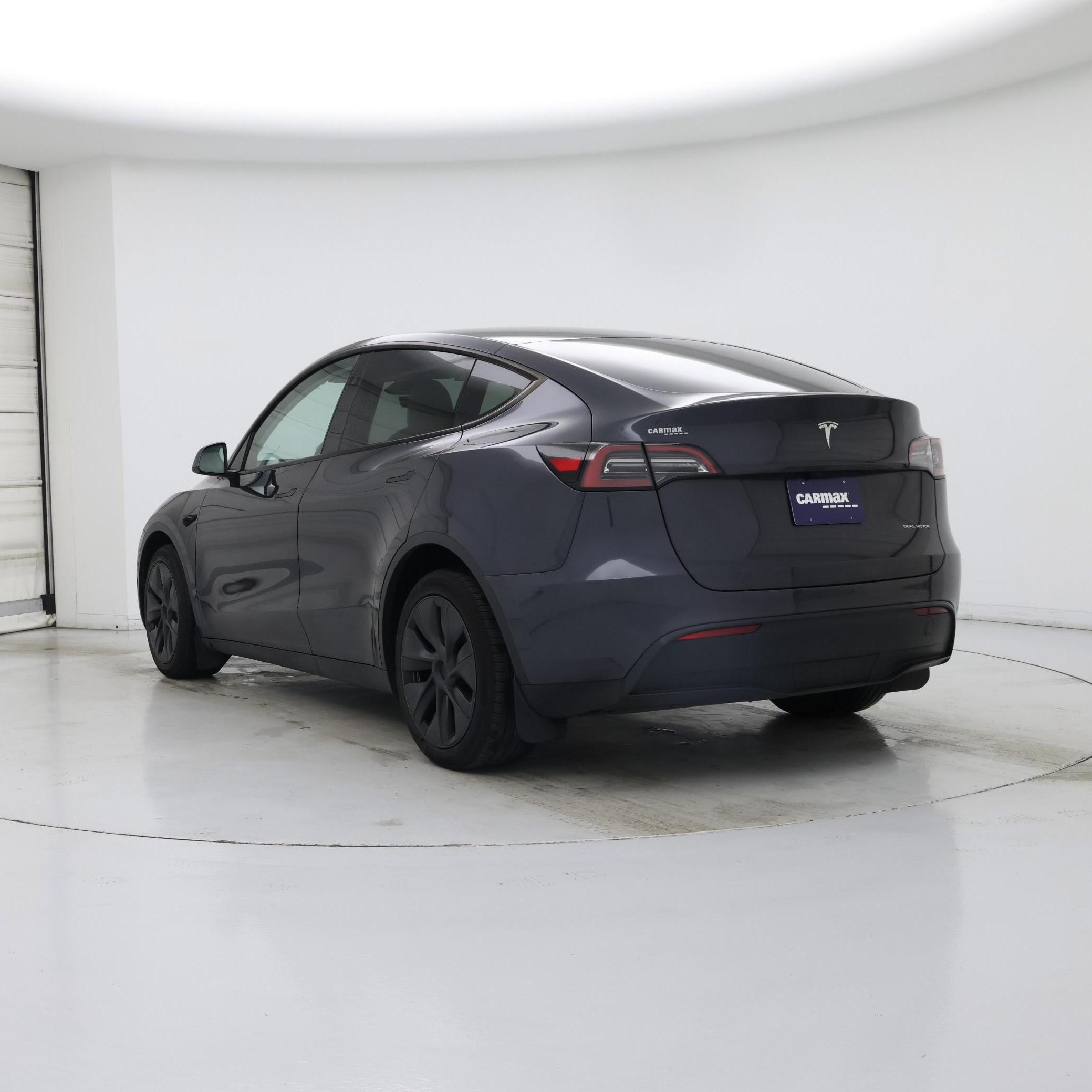 Thumbnail: 2024 Tesla Model Y - 2