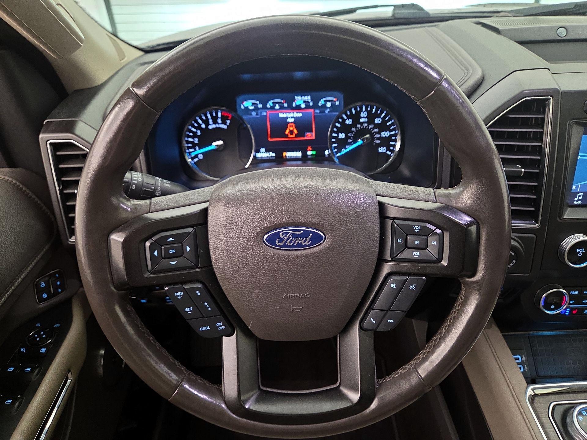 Thumbnail: 2019 Ford Expedition - 10