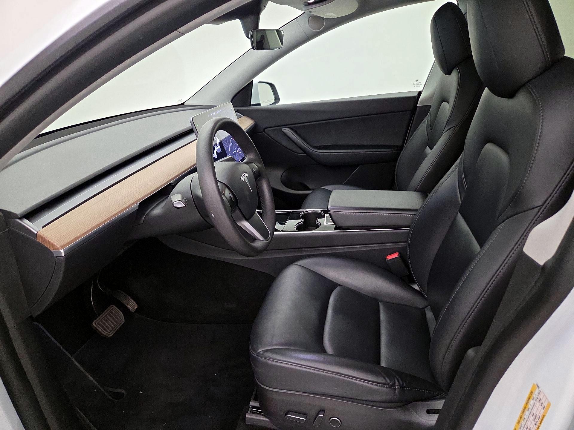 Thumbnail: 2021 Tesla Model Y - 11