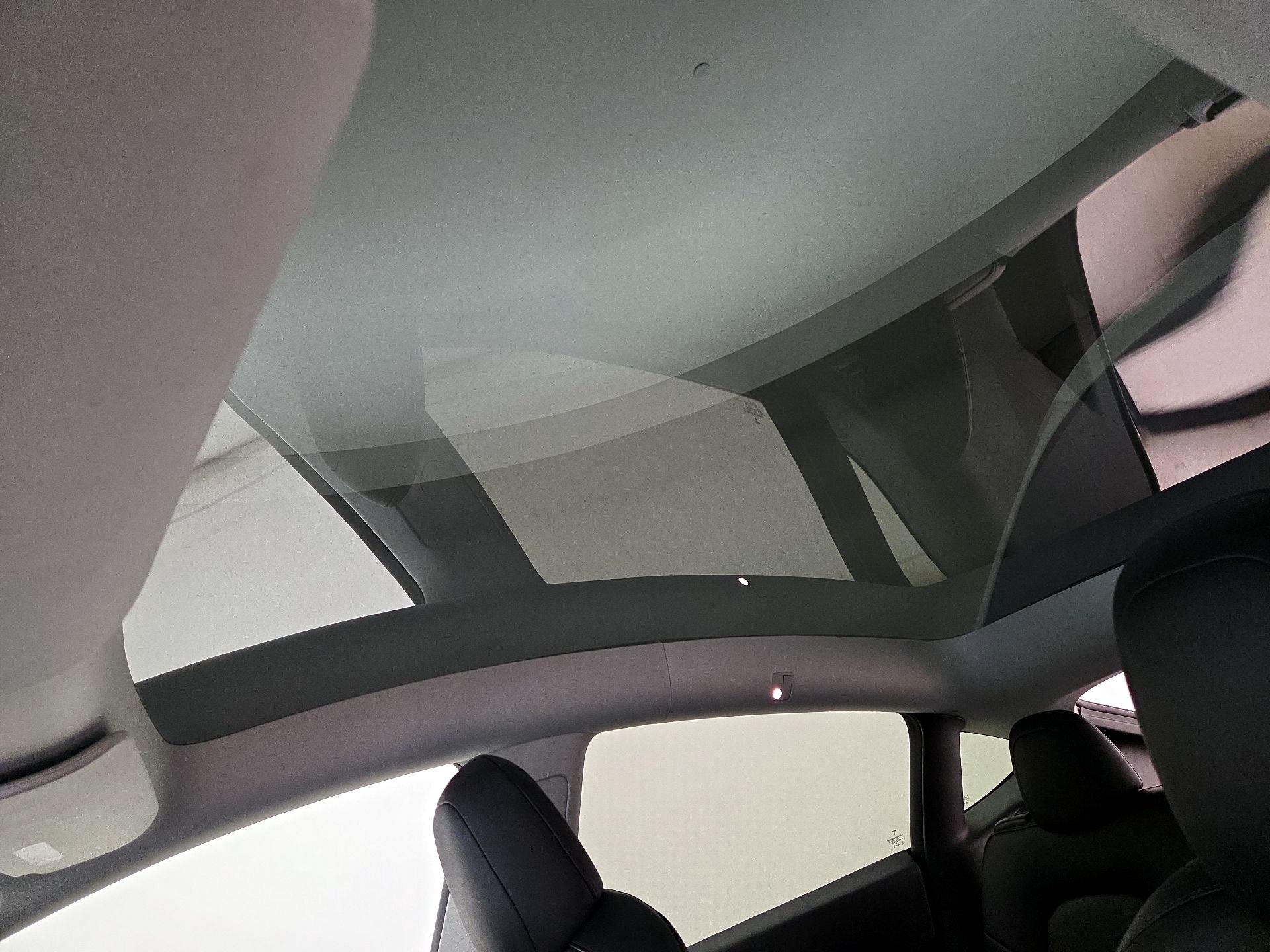 Thumbnail: 2021 Tesla Model Y - 18