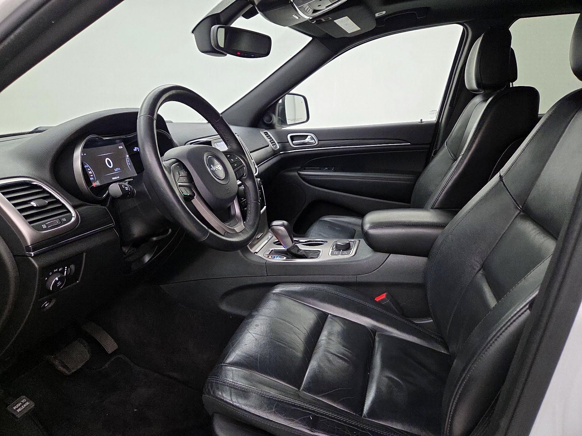 Thumbnail: 2019 Jeep Grand Cherokee - 11