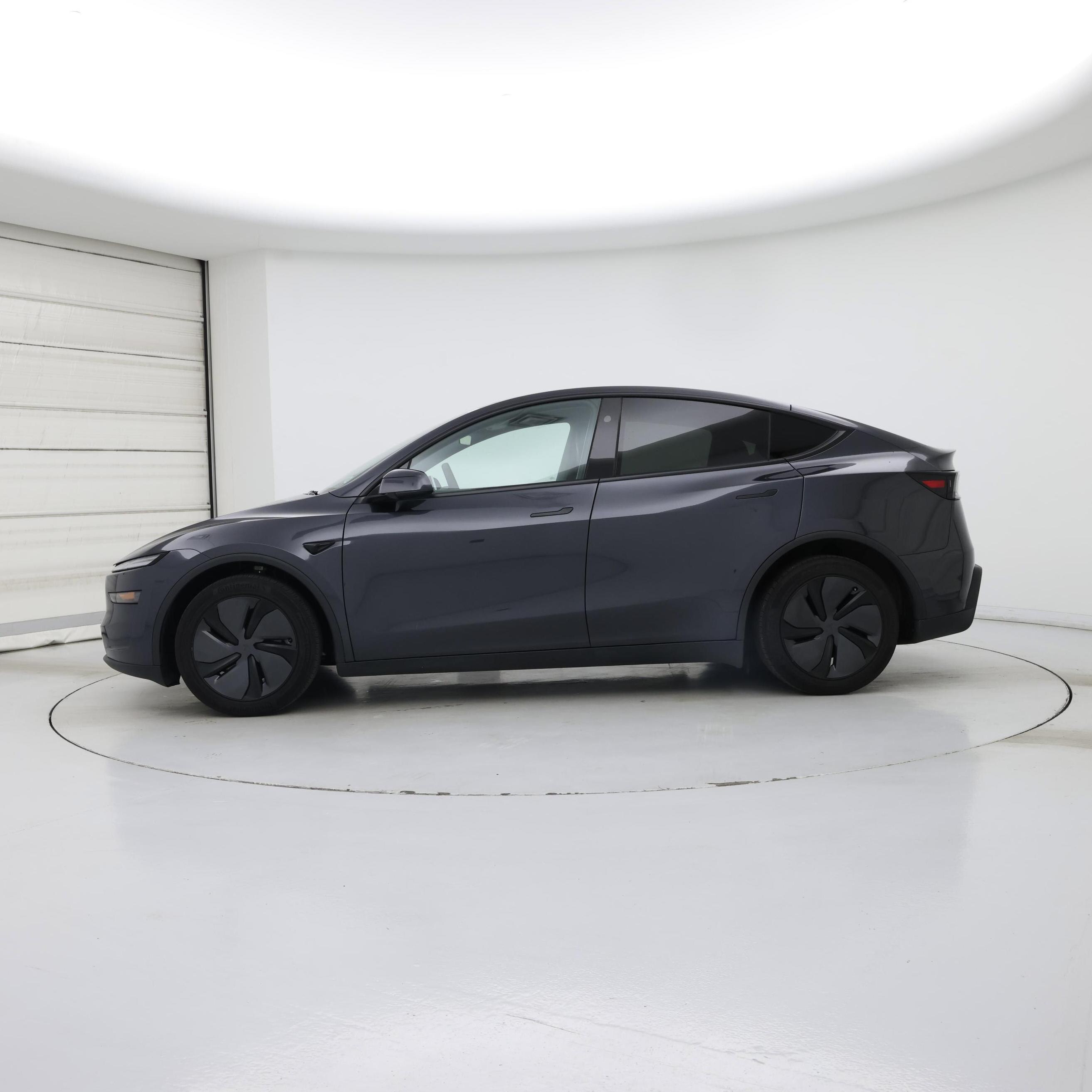 Thumbnail: 2026 Tesla Model Y - 3