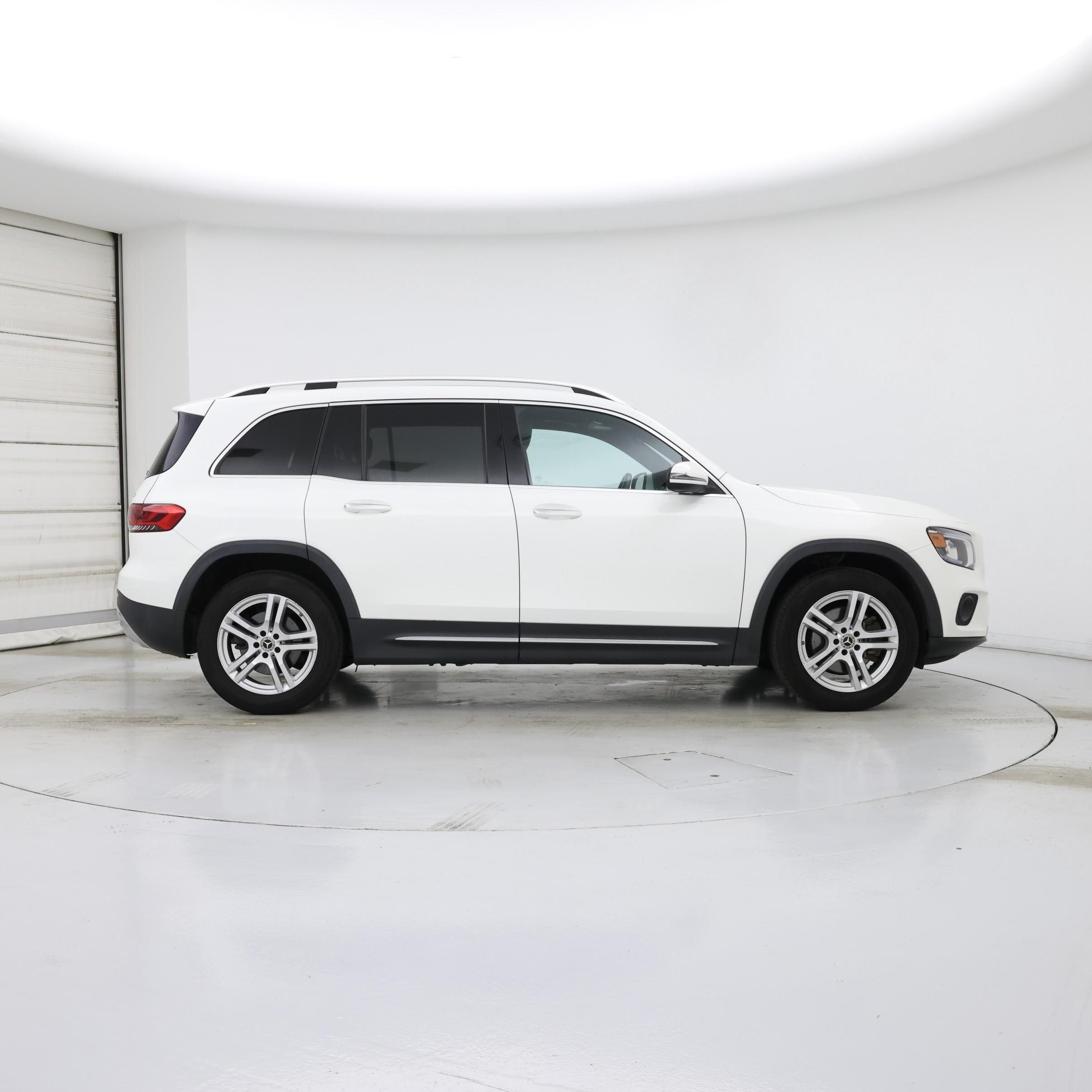 Thumbnail: 2020 Mercedes-Benz GLB - 7