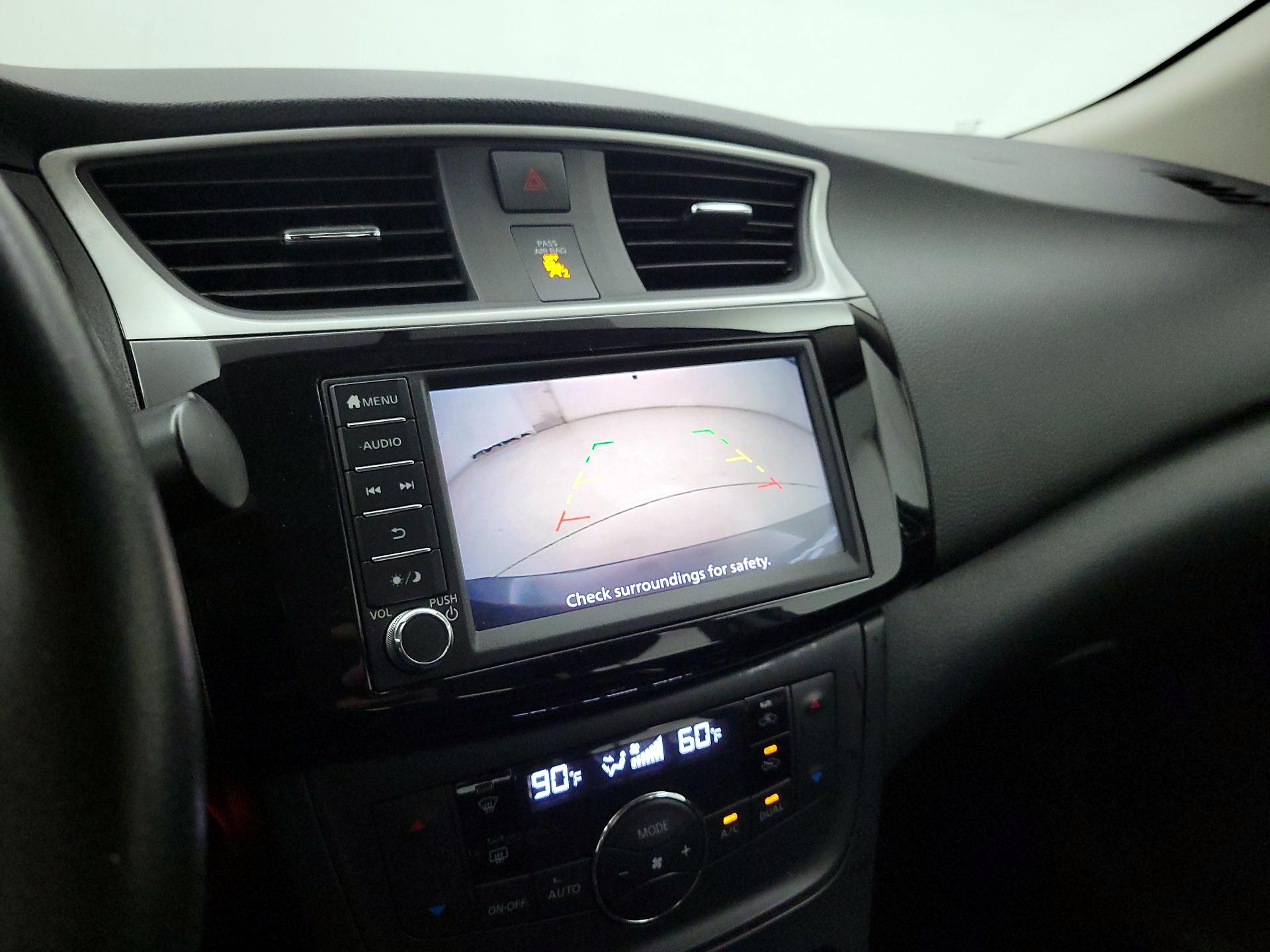 Thumbnail: 2019 Nissan Sentra - 14