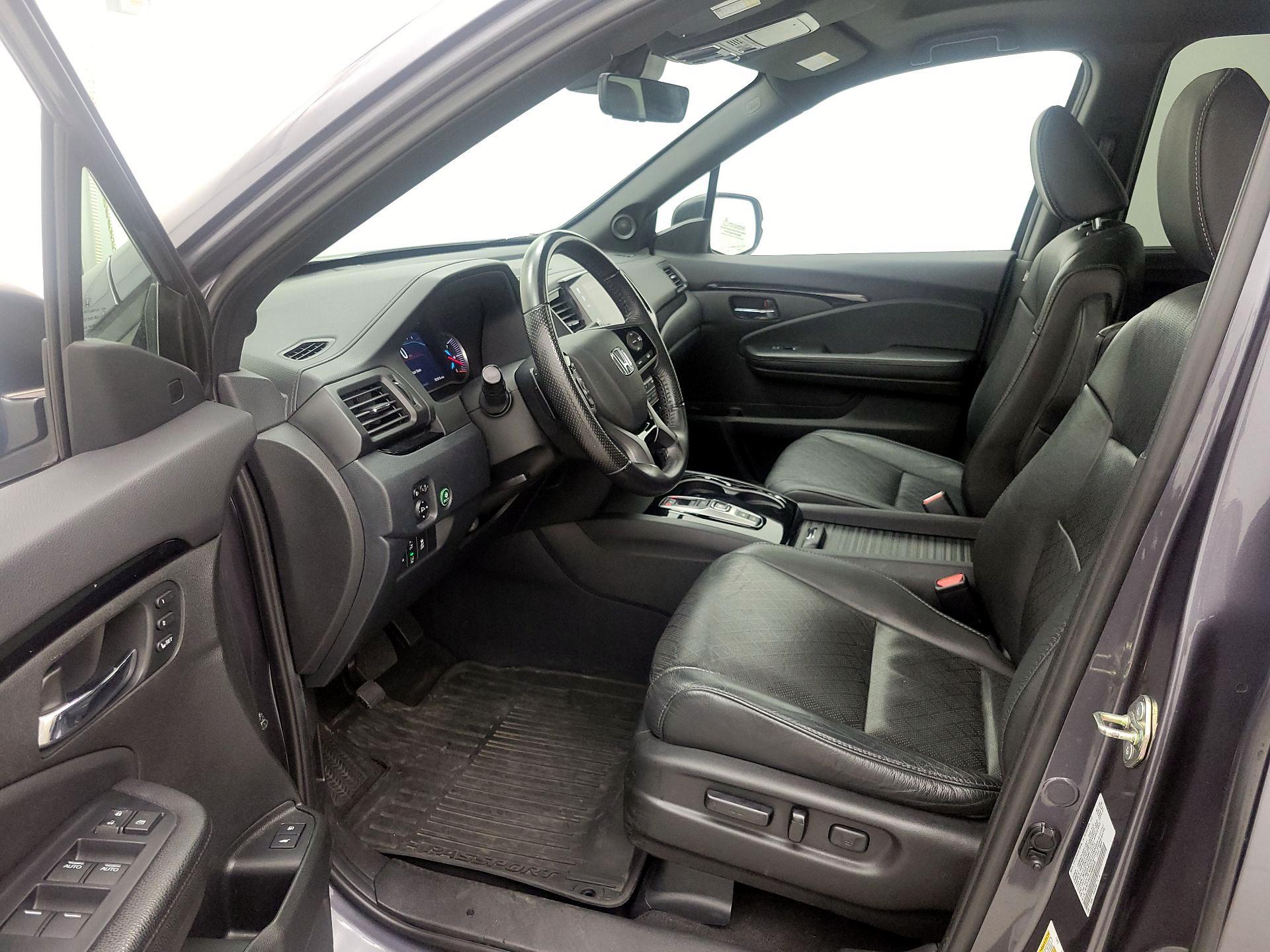 Thumbnail: 2020 Honda Passport - 11