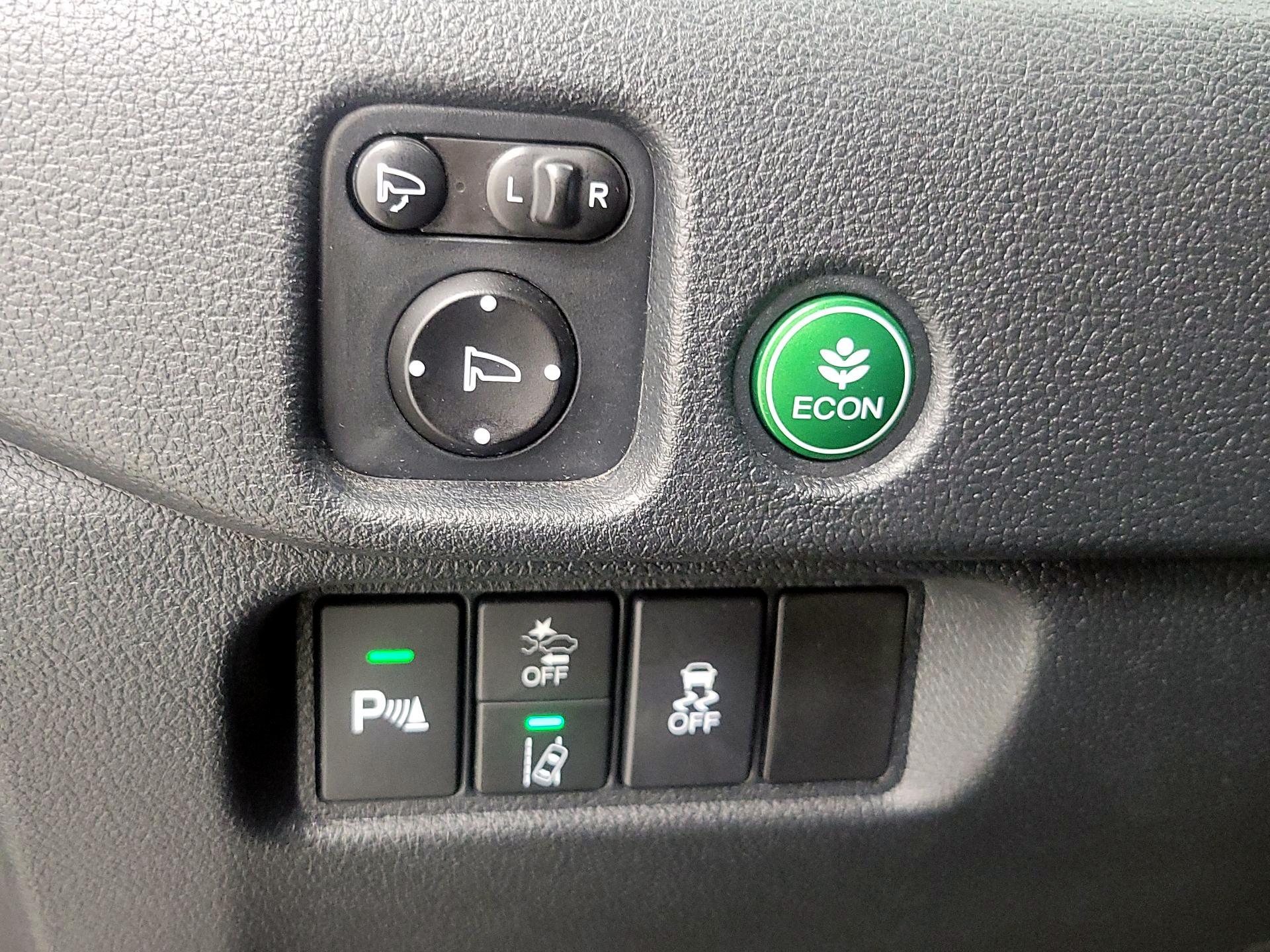Thumbnail: 2020 Honda Passport - 13