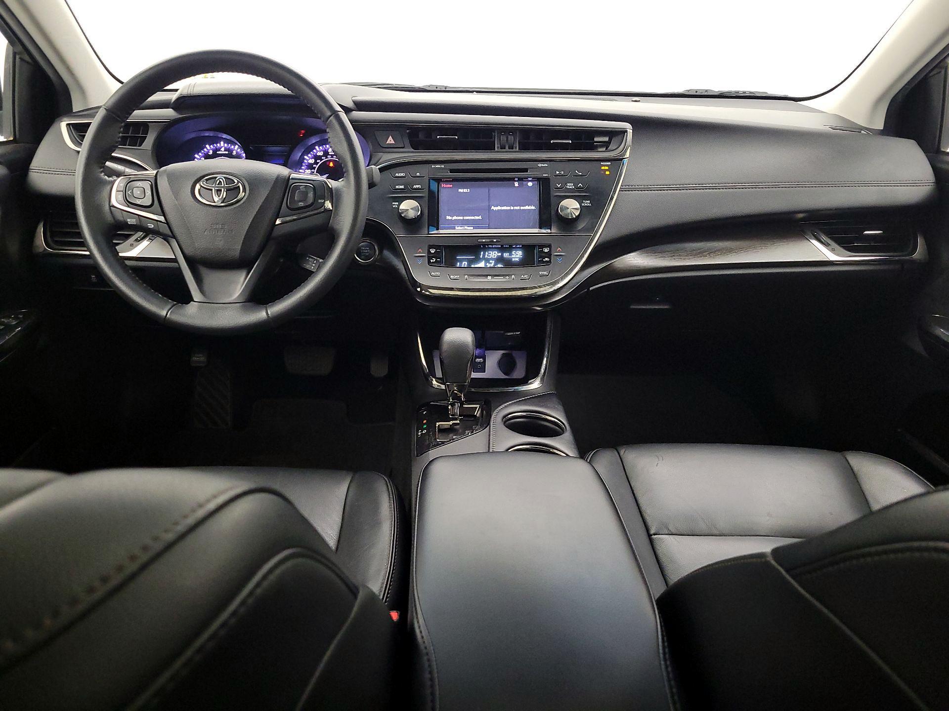 Thumbnail: 2016 Toyota Avalon - 9