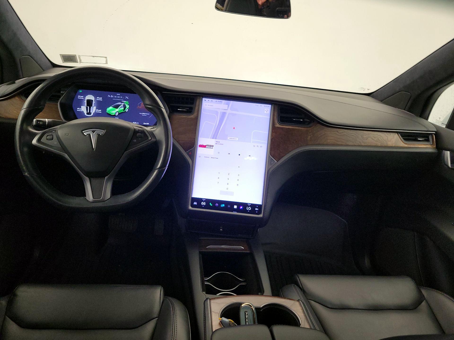 Thumbnail: 2020 Tesla Model X - 9