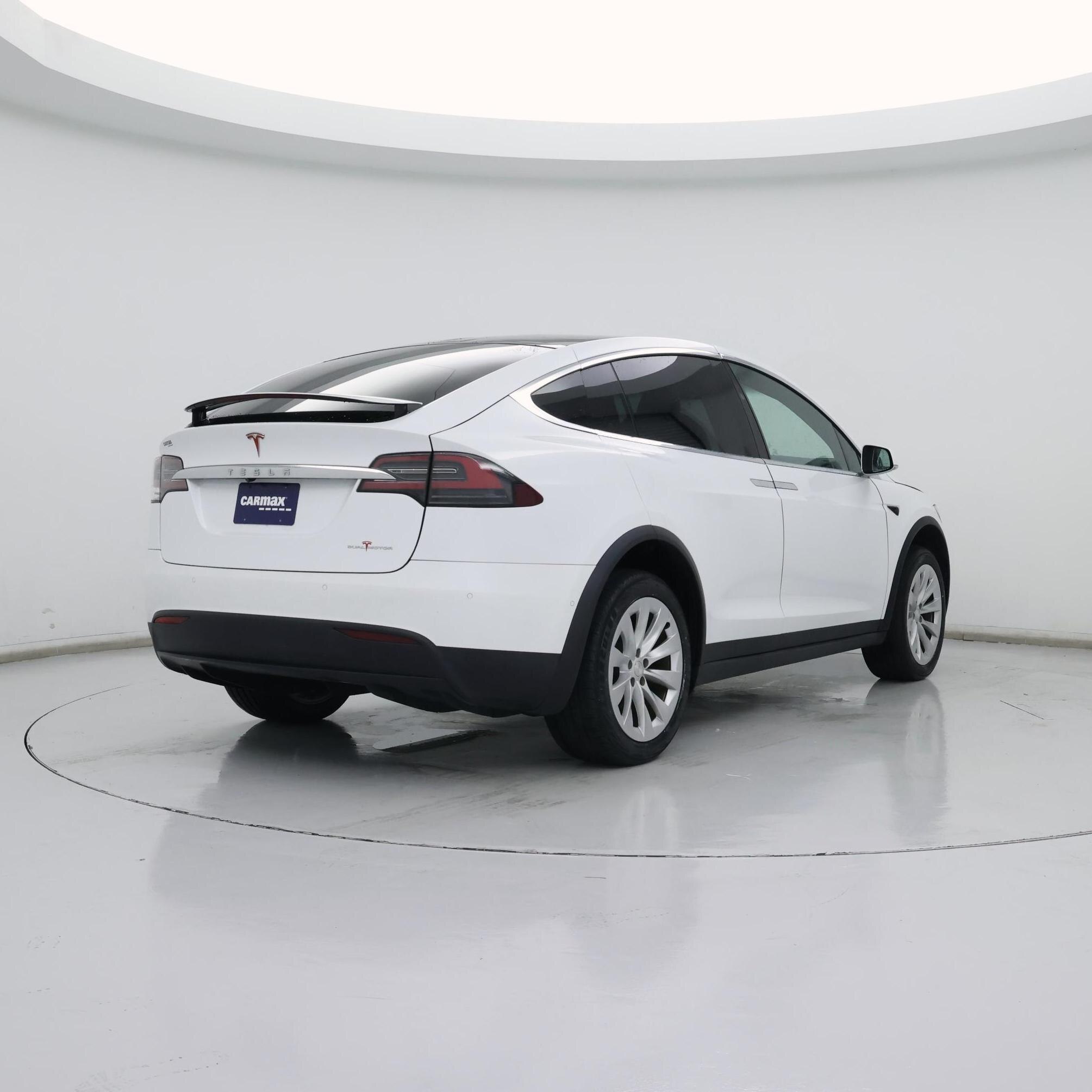 Thumbnail: 2020 Tesla Model X - 8