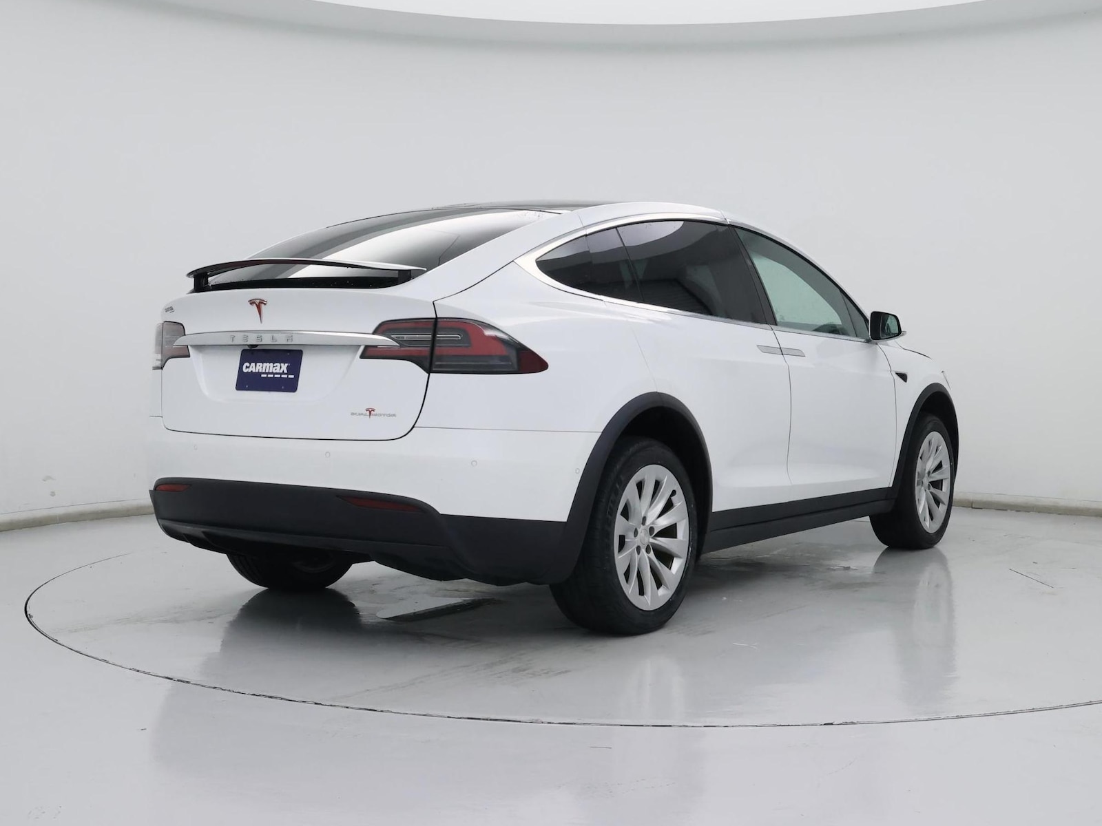 2020 Tesla Model X Long Range Plus - Photo 9