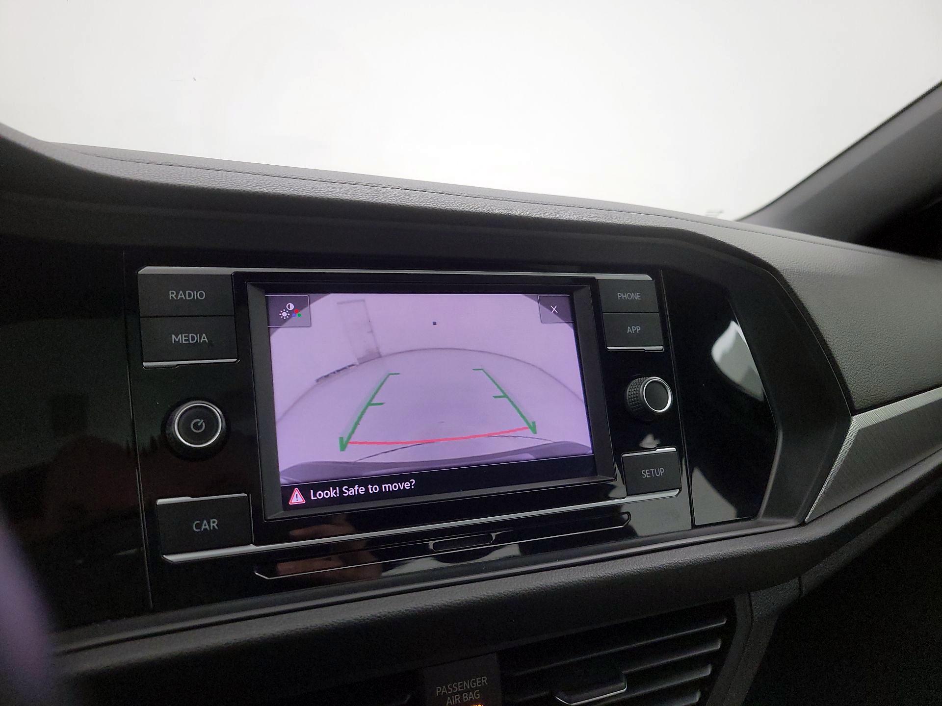 Thumbnail: 2019 Volkswagen Jetta - 14