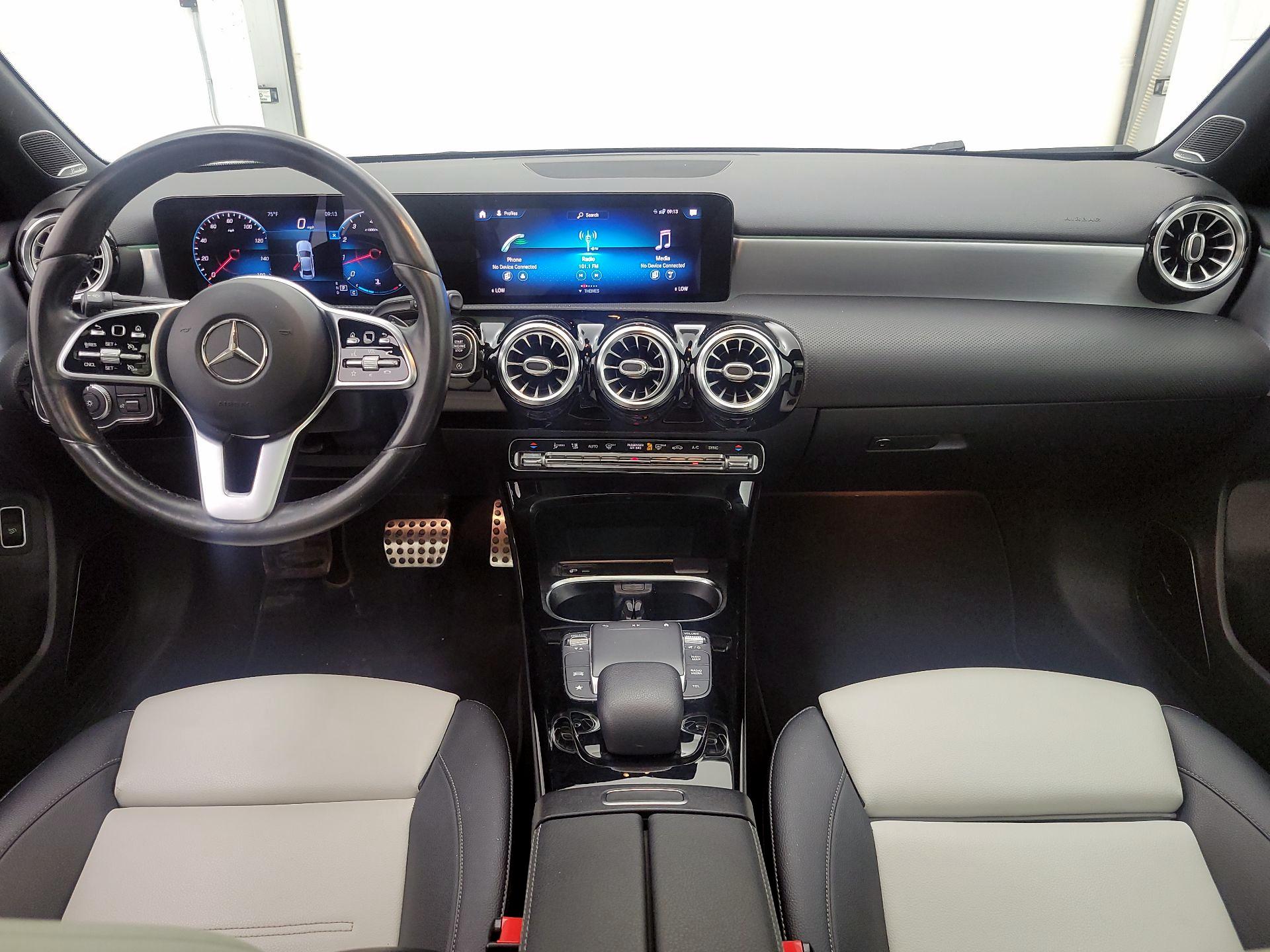 Thumbnail: 2021 Mercedes-Benz A-Class - 9