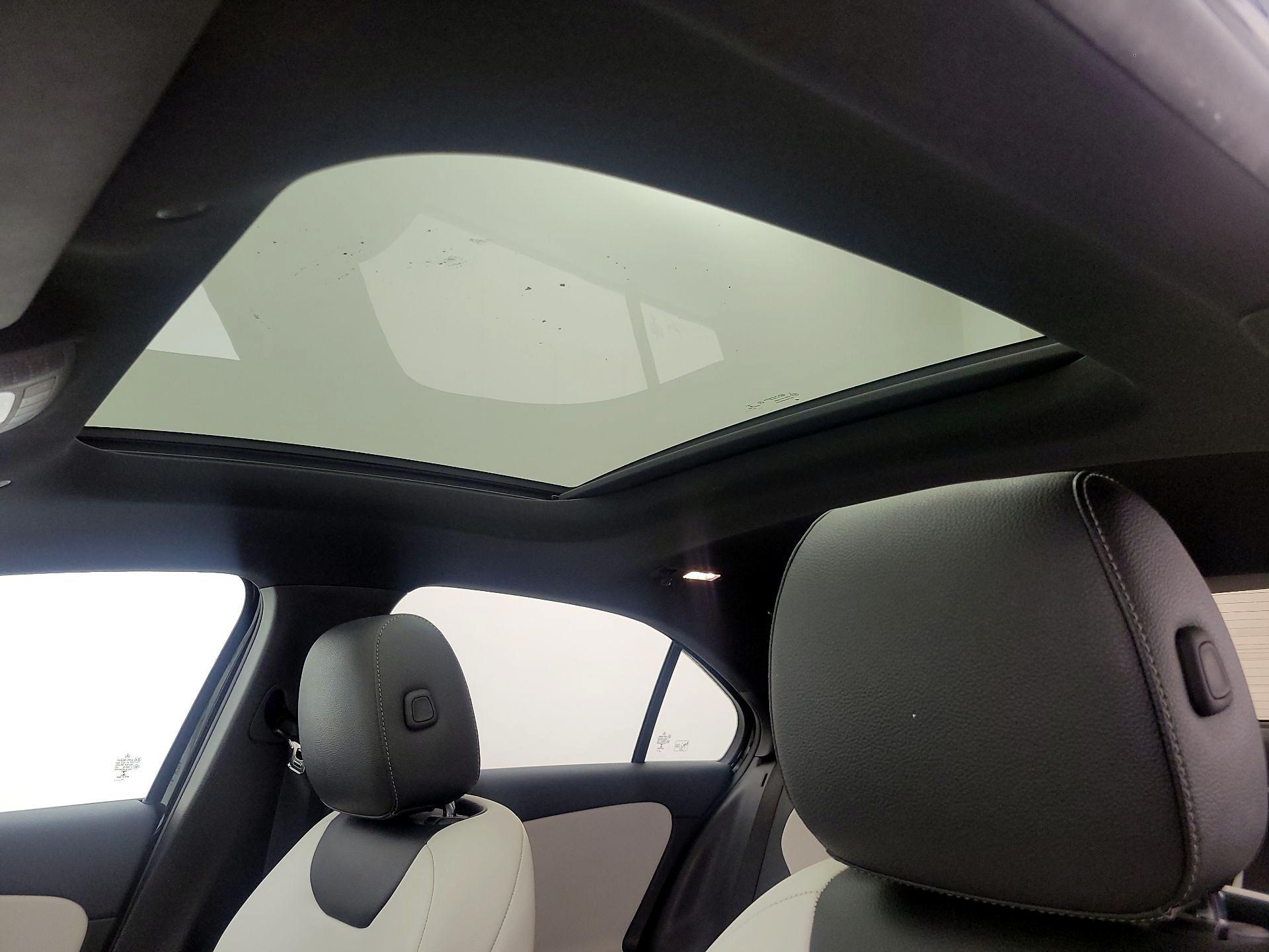 Thumbnail: 2021 Mercedes-Benz A-Class - 19