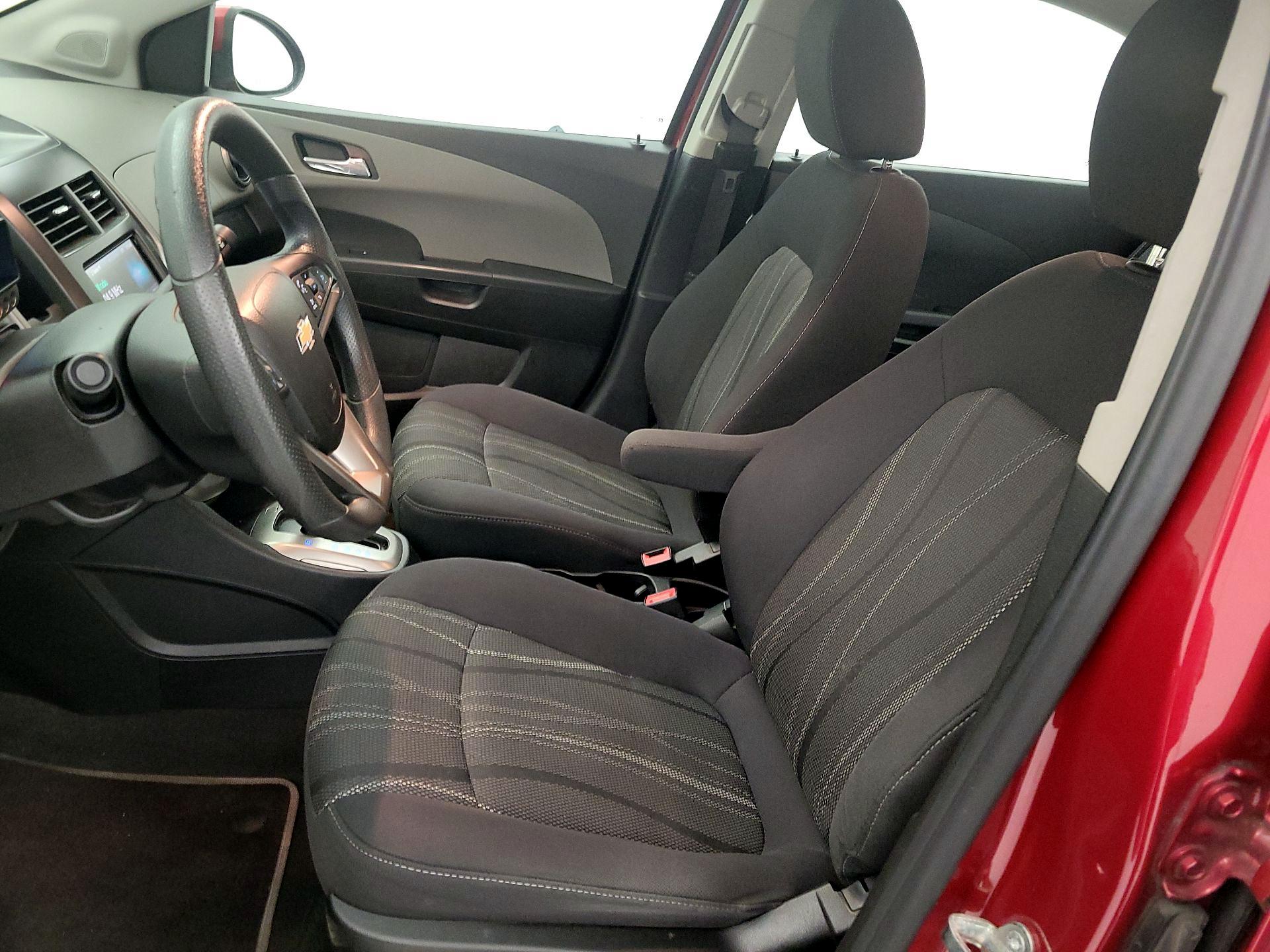 Thumbnail: 2015 Chevrolet Sonic - 11