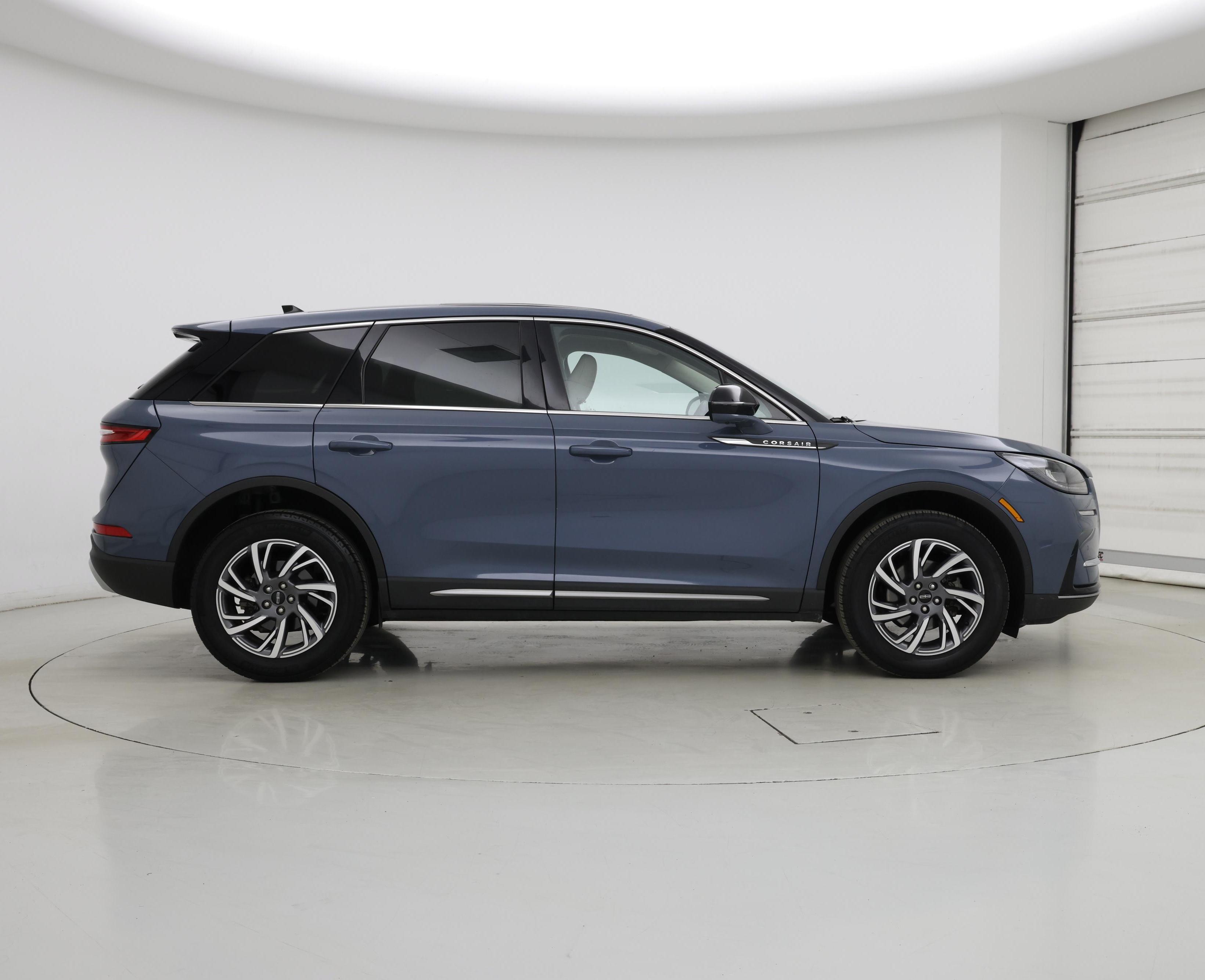 Thumbnail: 2023 Lincoln Corsair - 7