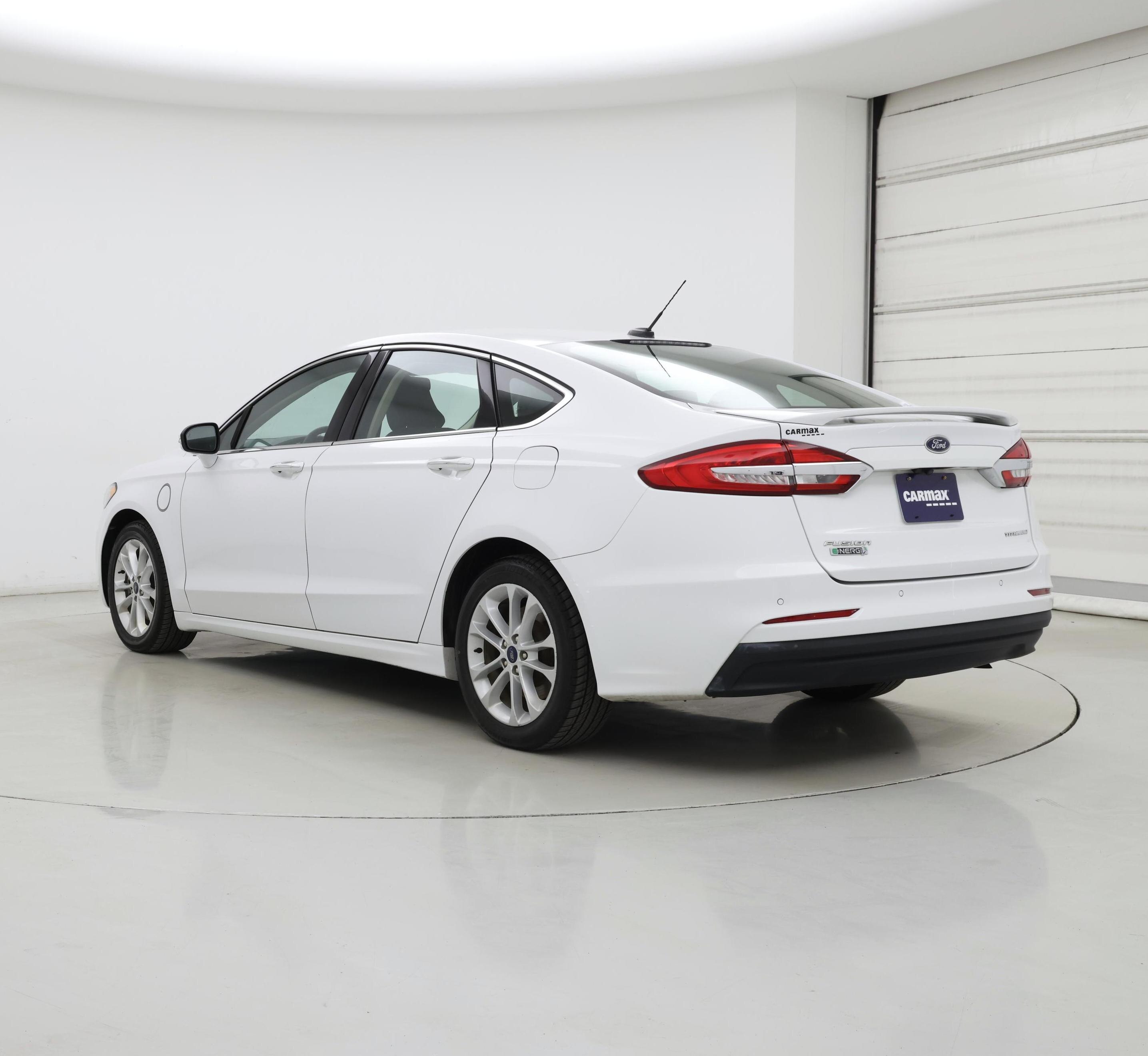 Thumbnail: 2019 Ford Fusion - 2