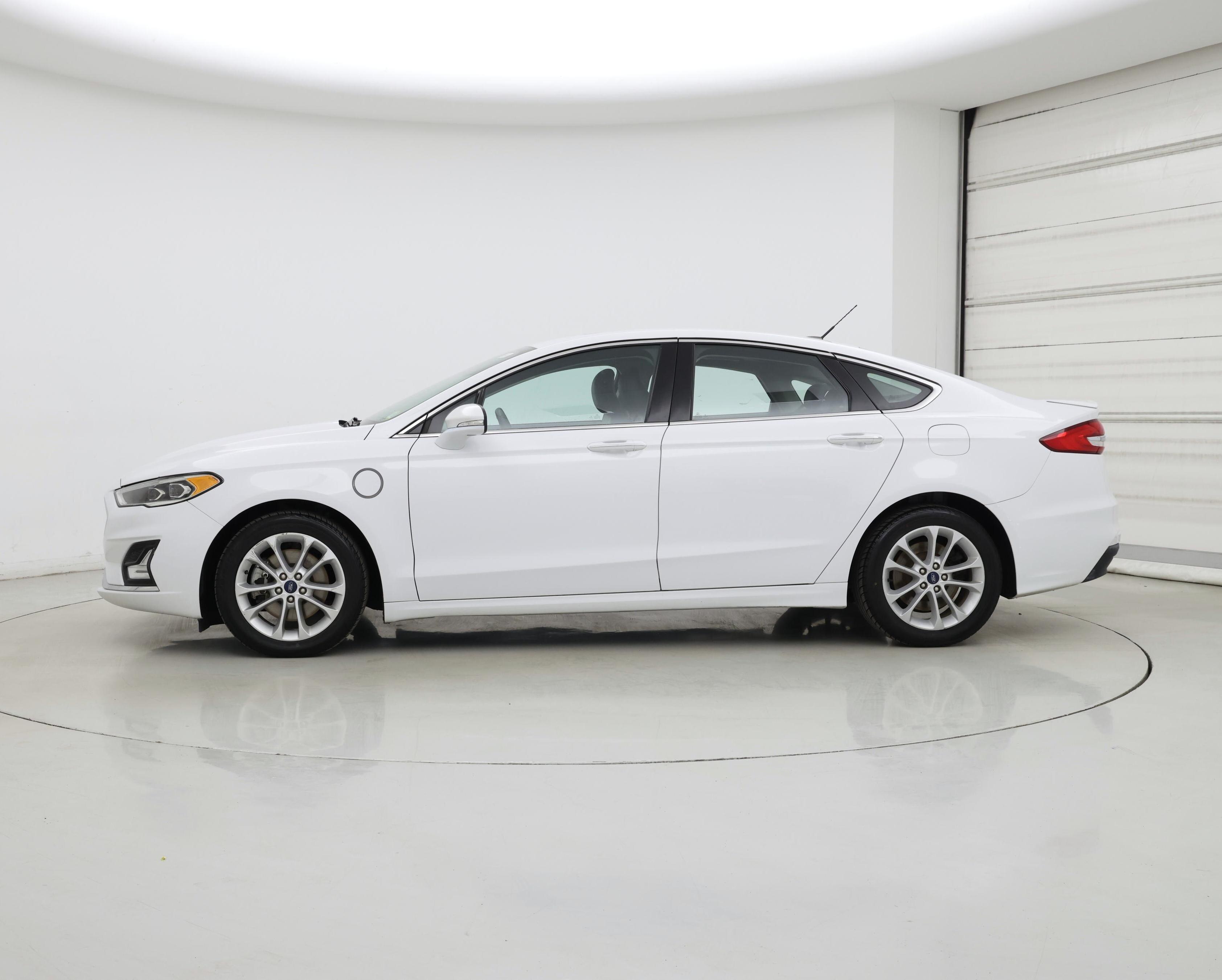 Thumbnail: 2019 Ford Fusion - 3