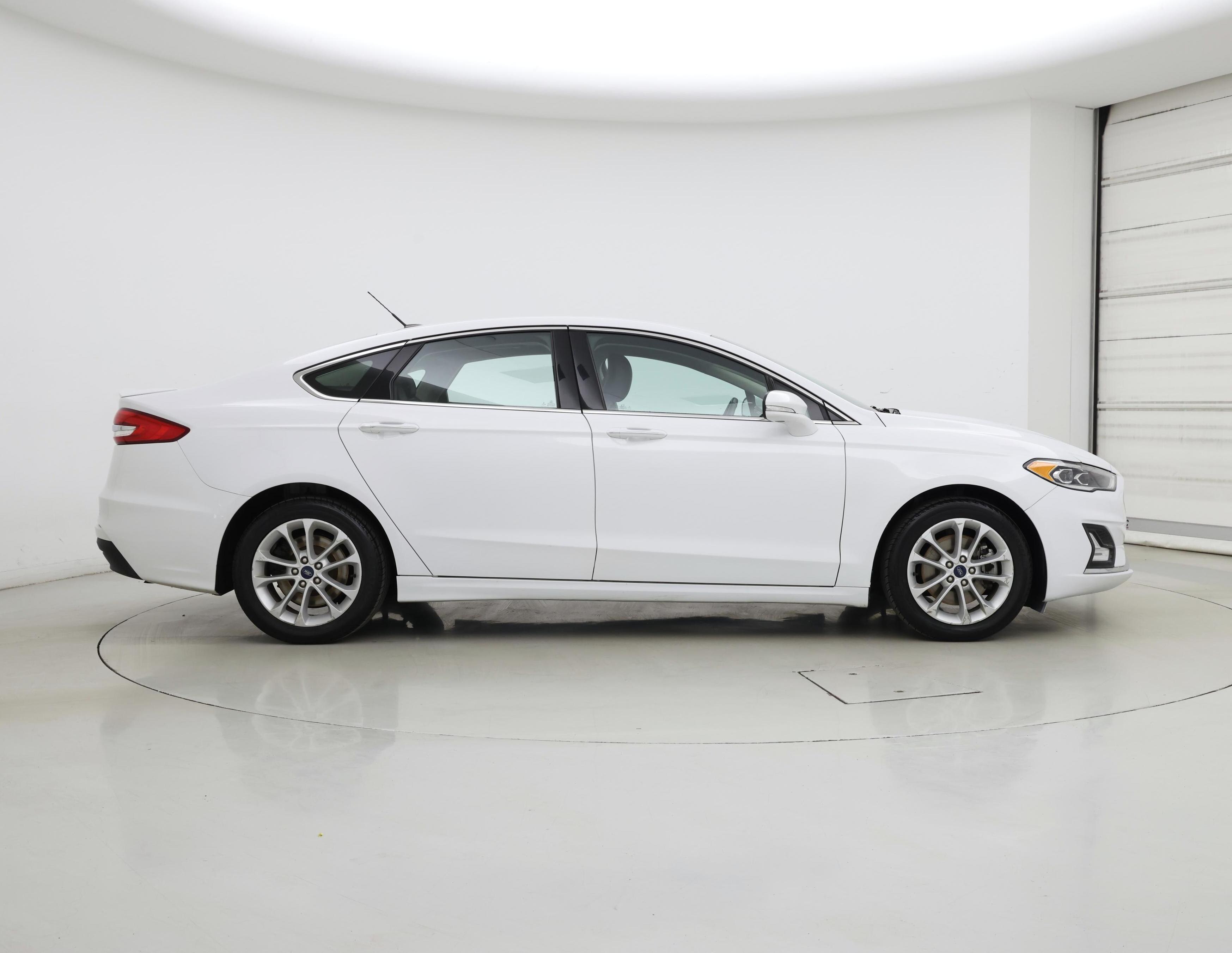 Thumbnail: 2019 Ford Fusion - 7