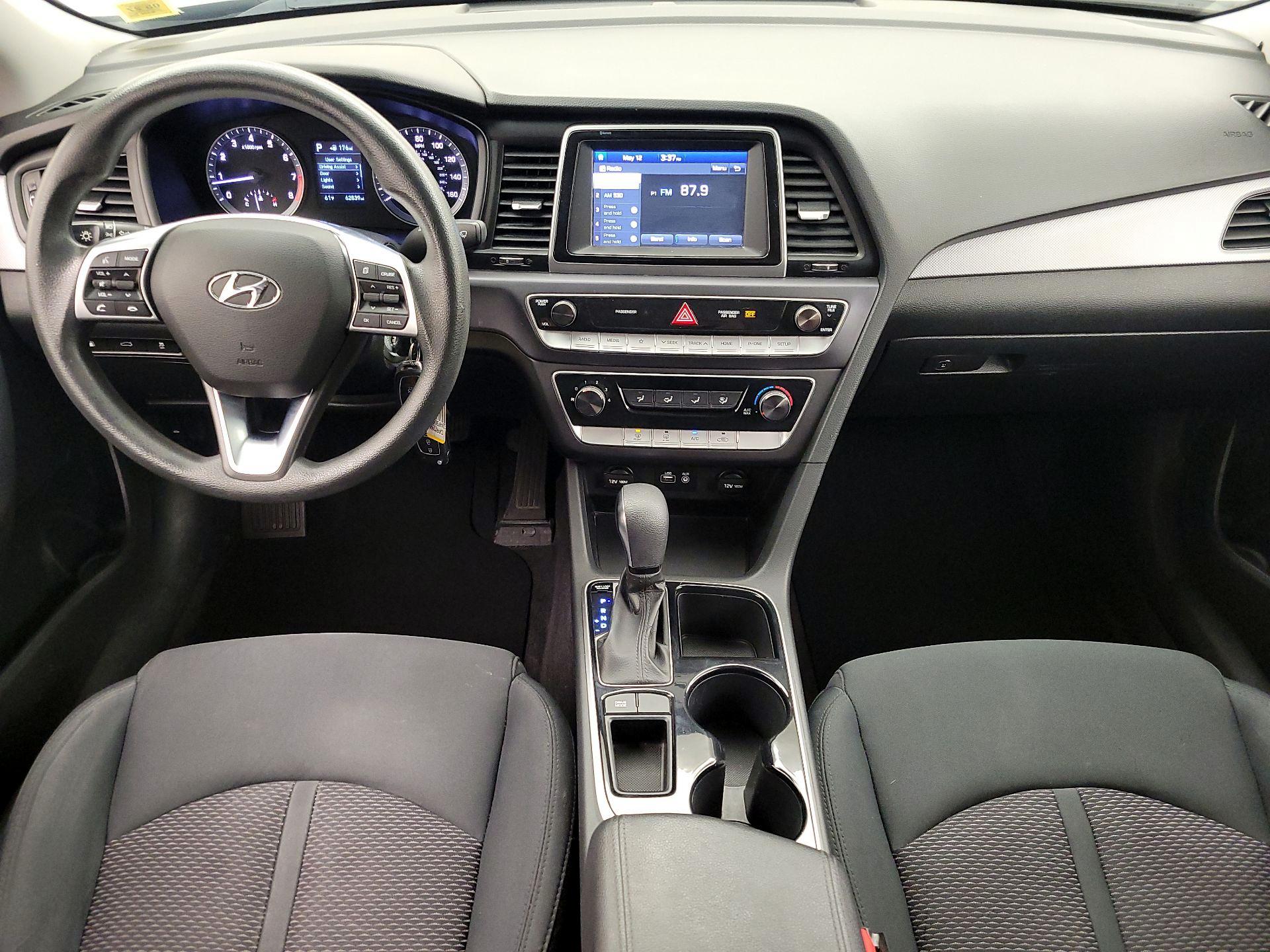 Thumbnail: 2019 Hyundai Sonata - 9