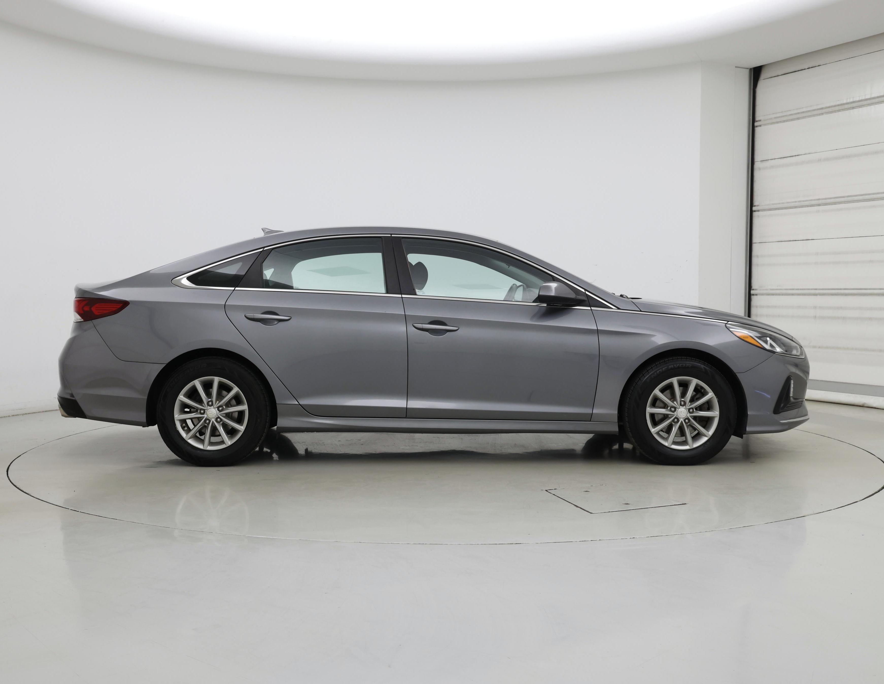 Thumbnail: 2019 Hyundai Sonata - 7