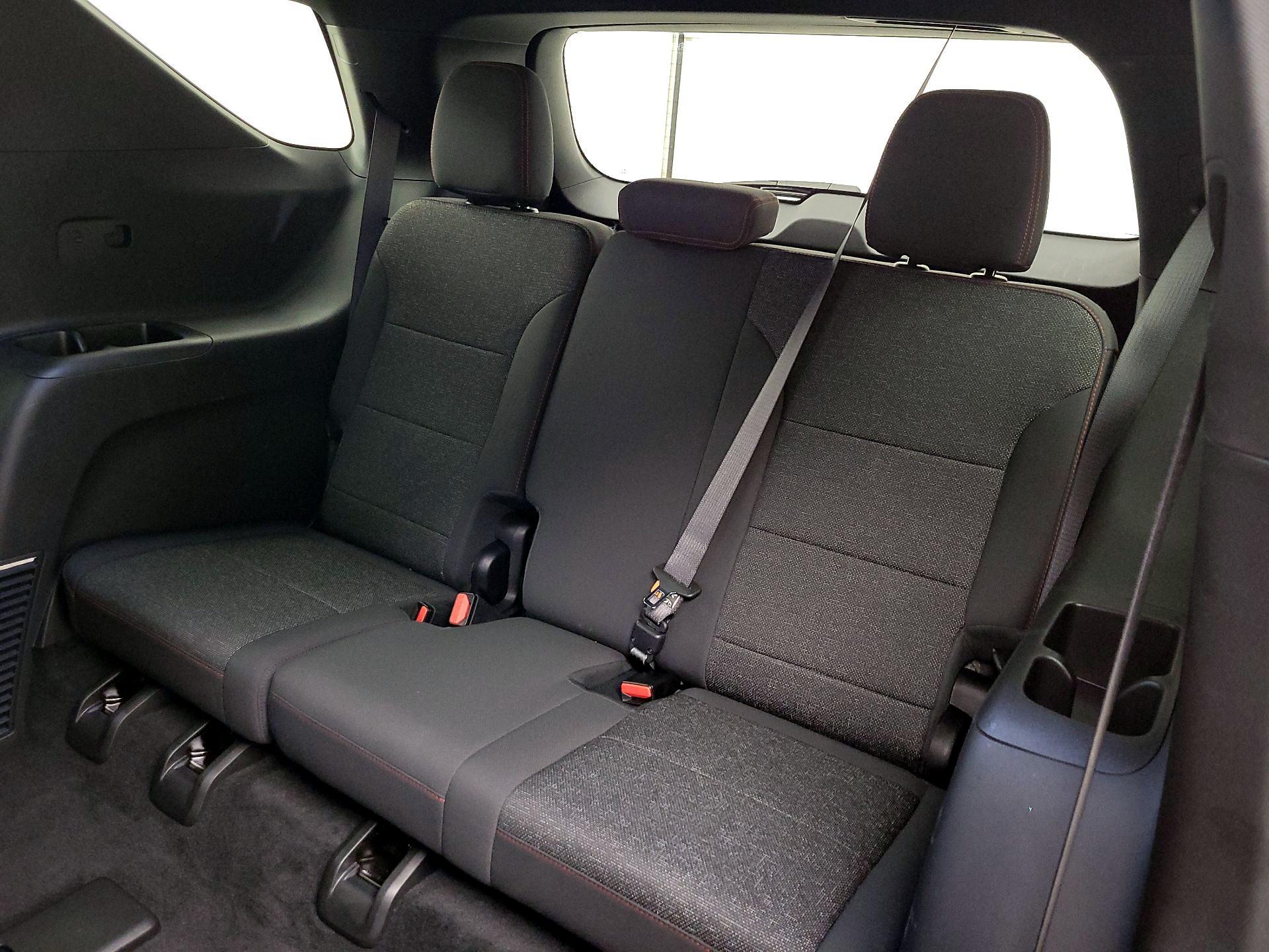 Thumbnail: 2024 Chevrolet Traverse - 19