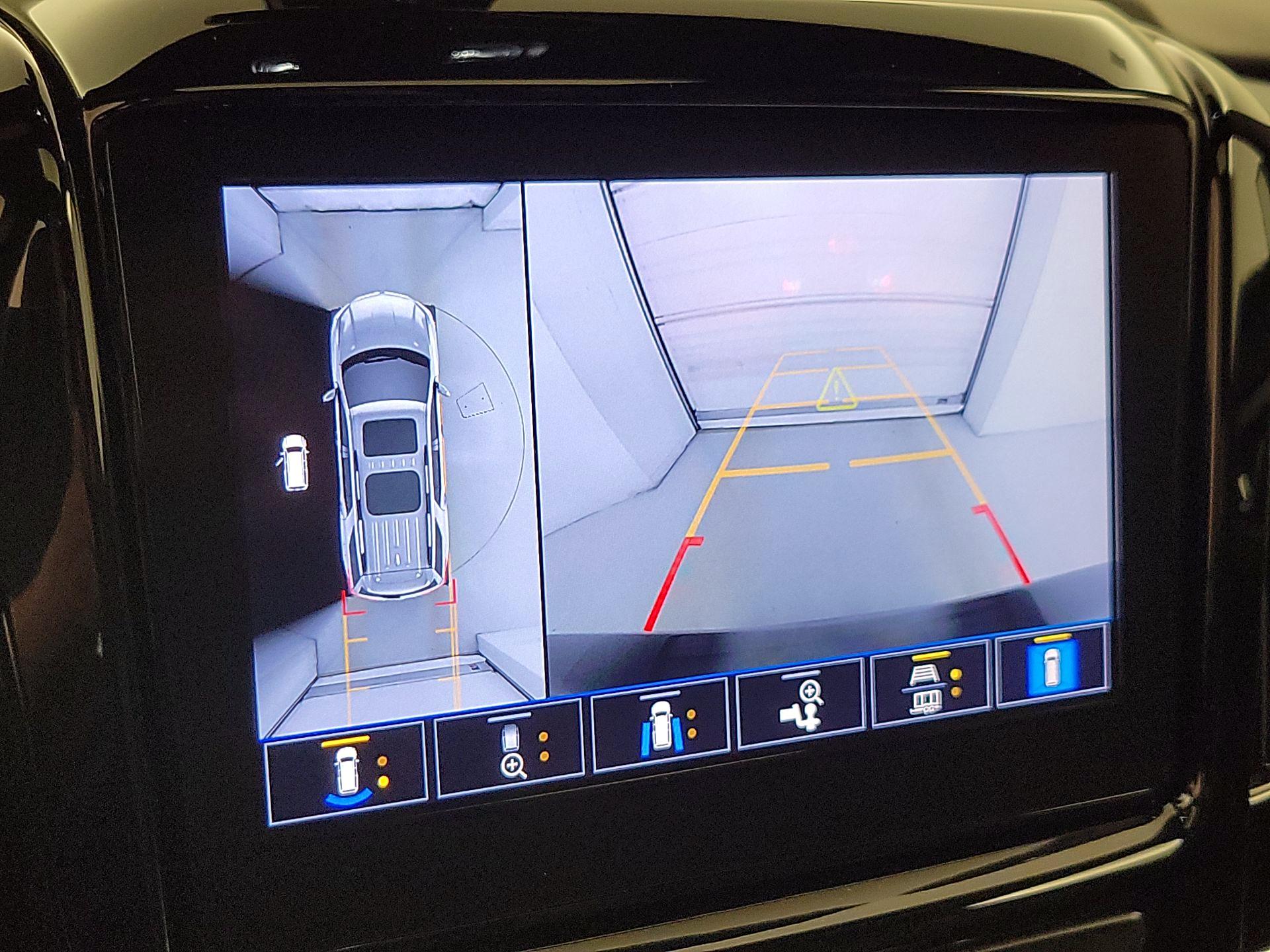 Thumbnail: 2022 Chevrolet Traverse - 15