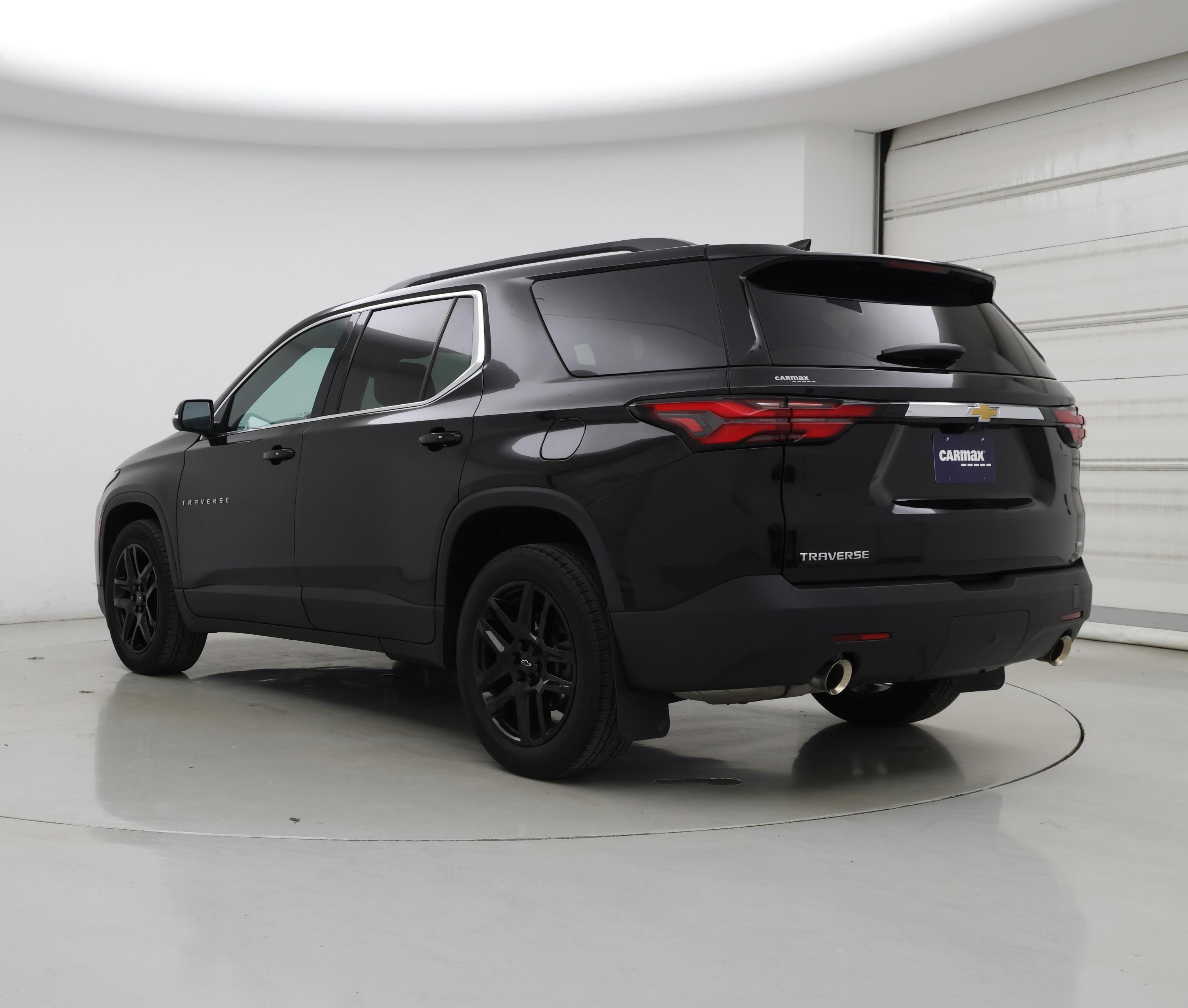 Thumbnail: 2022 Chevrolet Traverse - 2