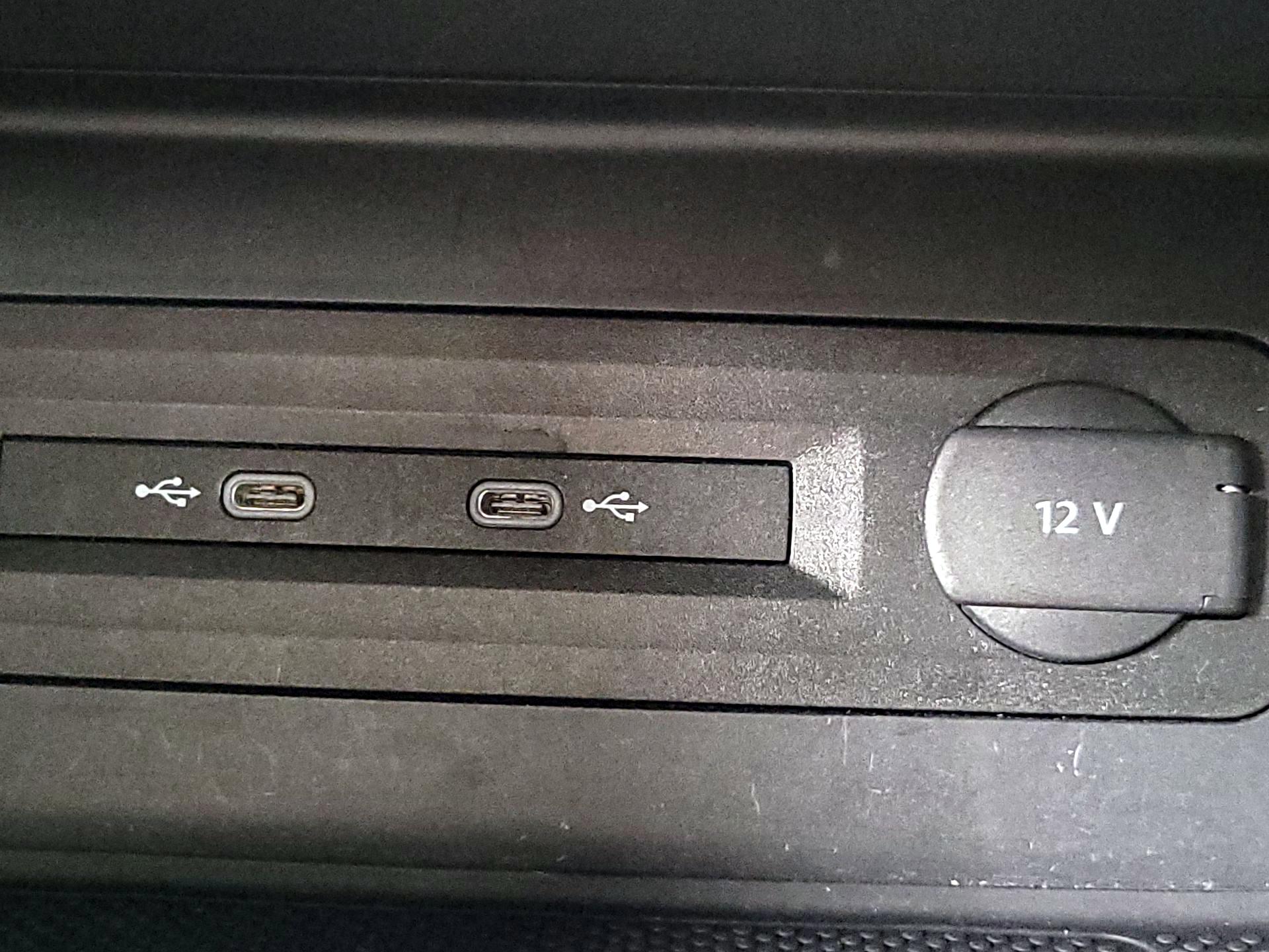 Thumbnail: 2022 Volkswagen Atlas - 19