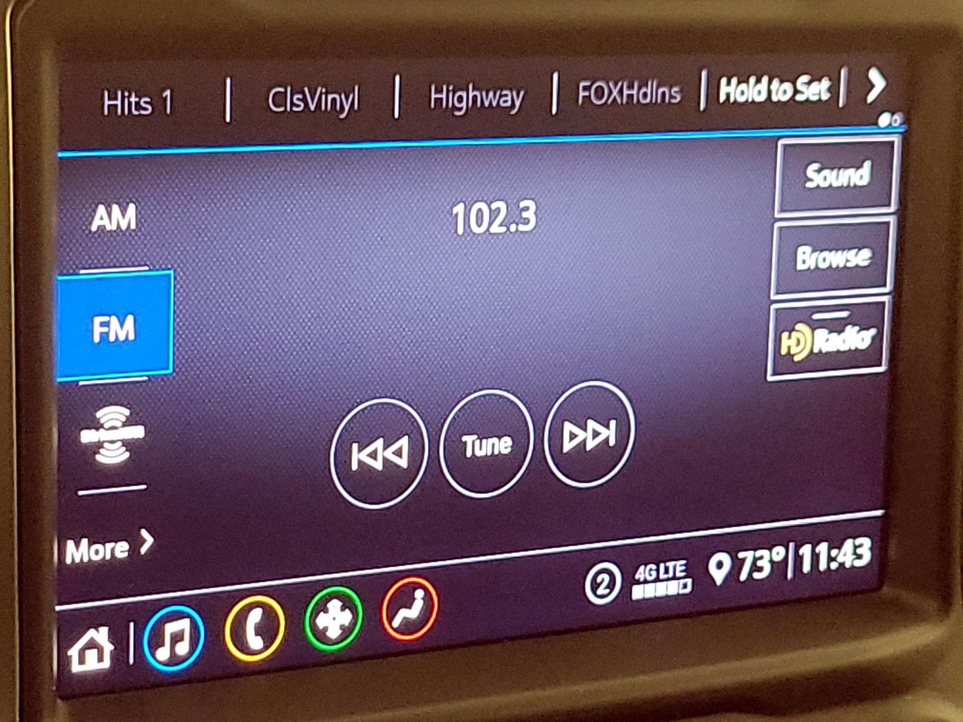 Thumbnail: 2020 Chevrolet Silverado 1500 - 15