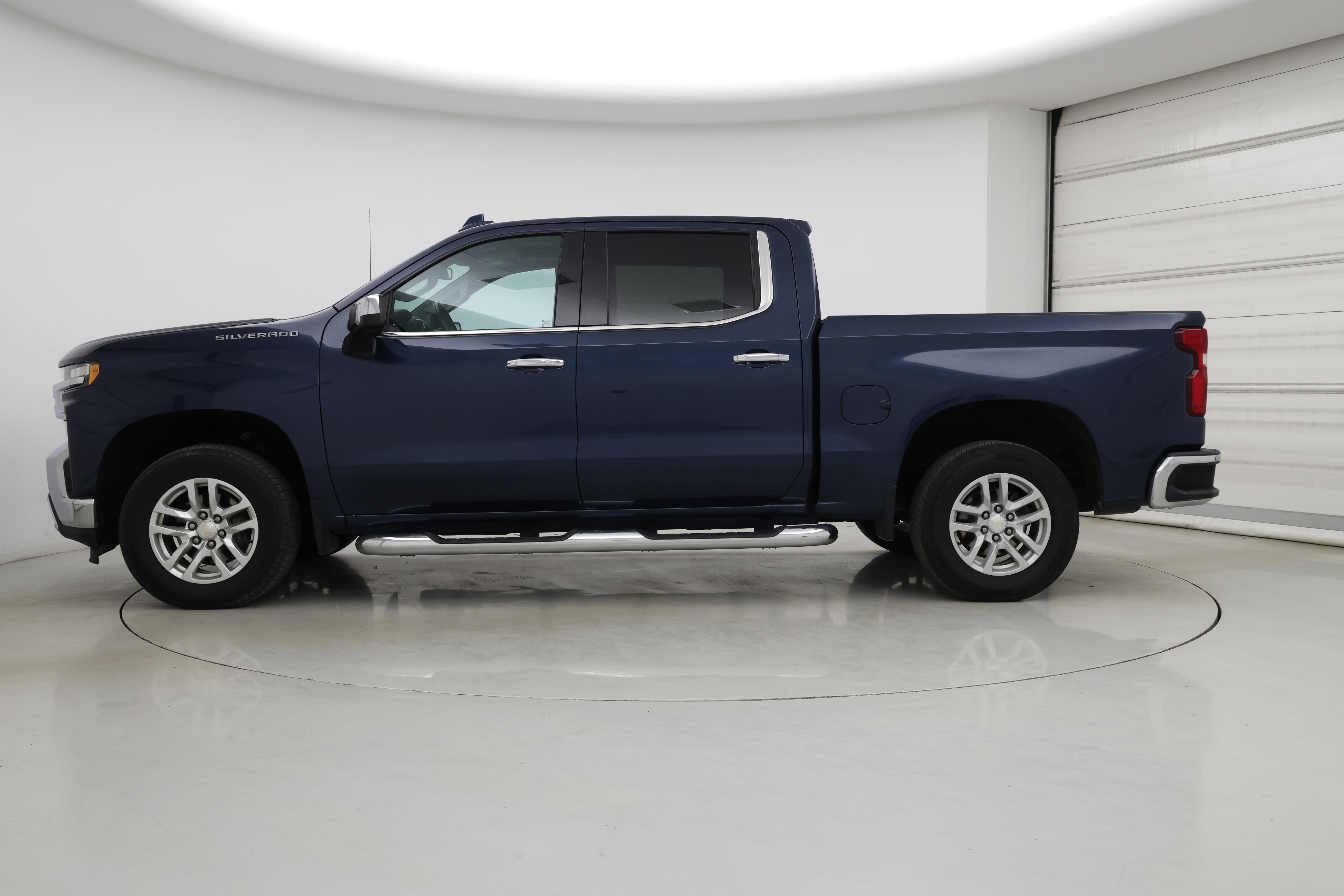 Thumbnail: 2020 Chevrolet Silverado 1500 - 3