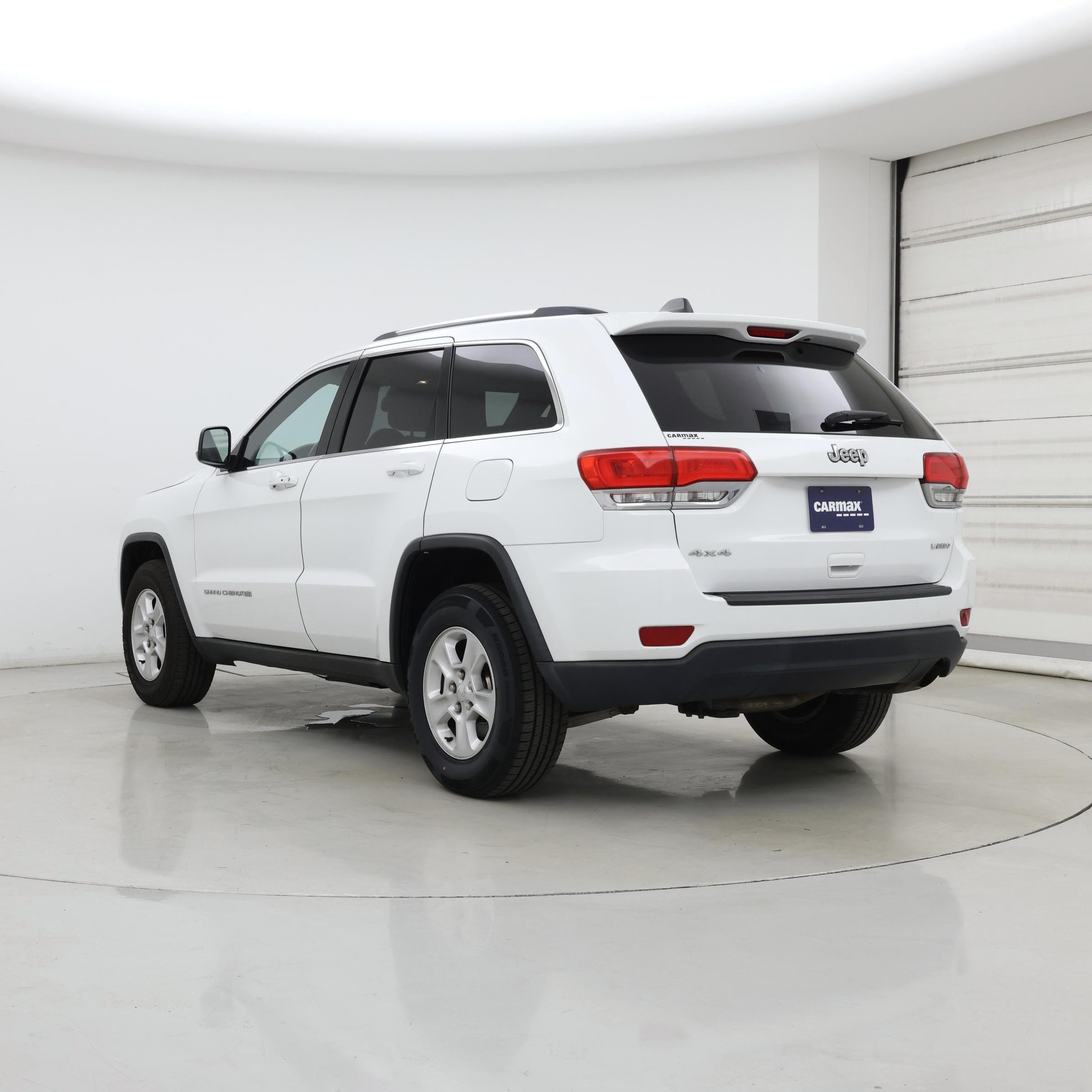 Thumbnail: 2016 Jeep Grand Cherokee - 2