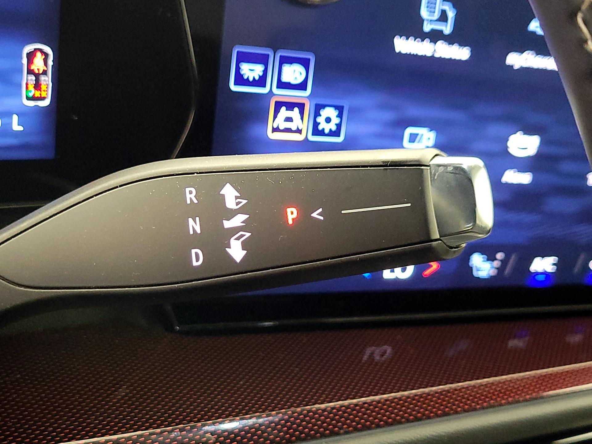 Thumbnail: 2025 Chevrolet Traverse - 18