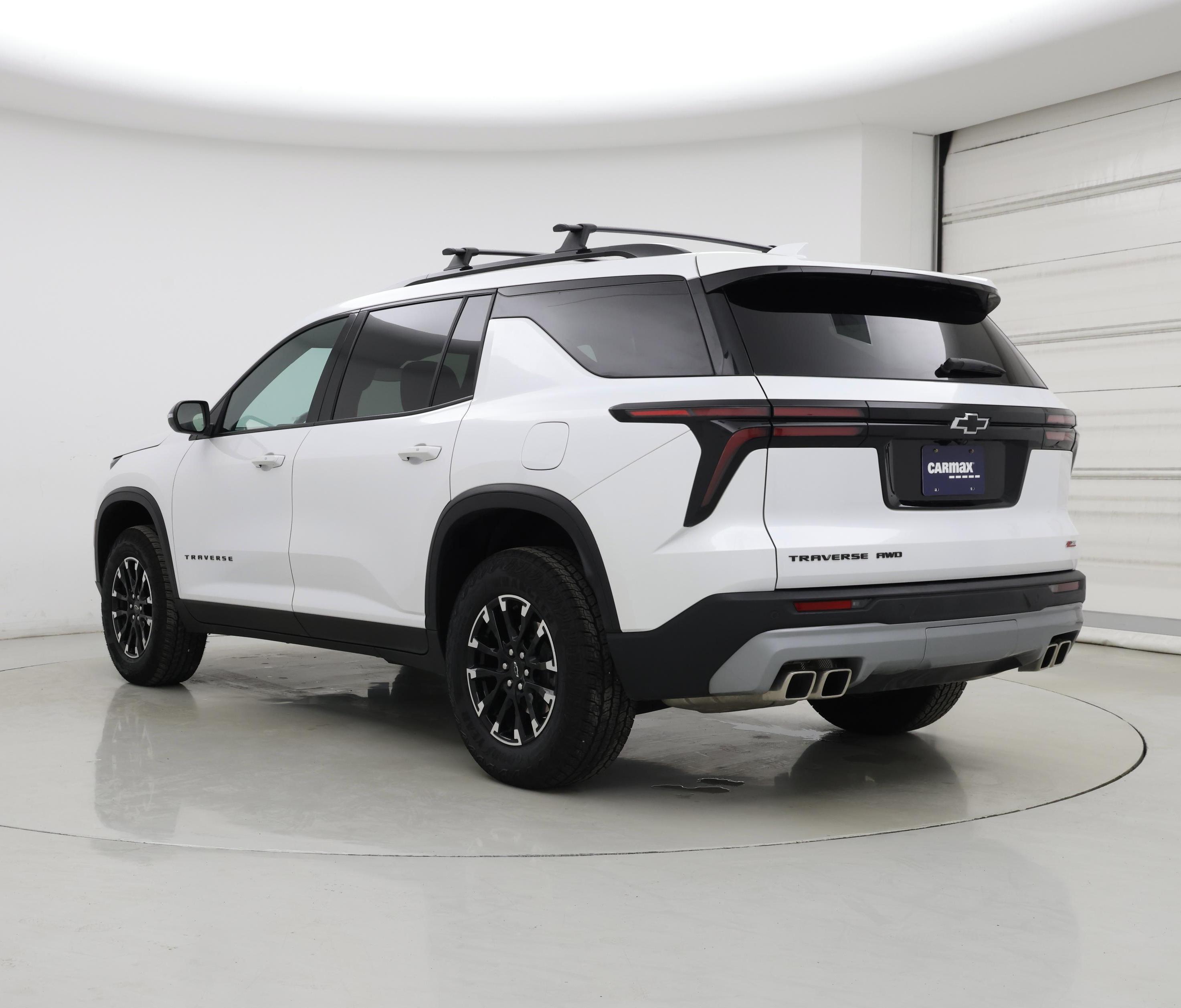 Thumbnail: 2025 Chevrolet Traverse - 2