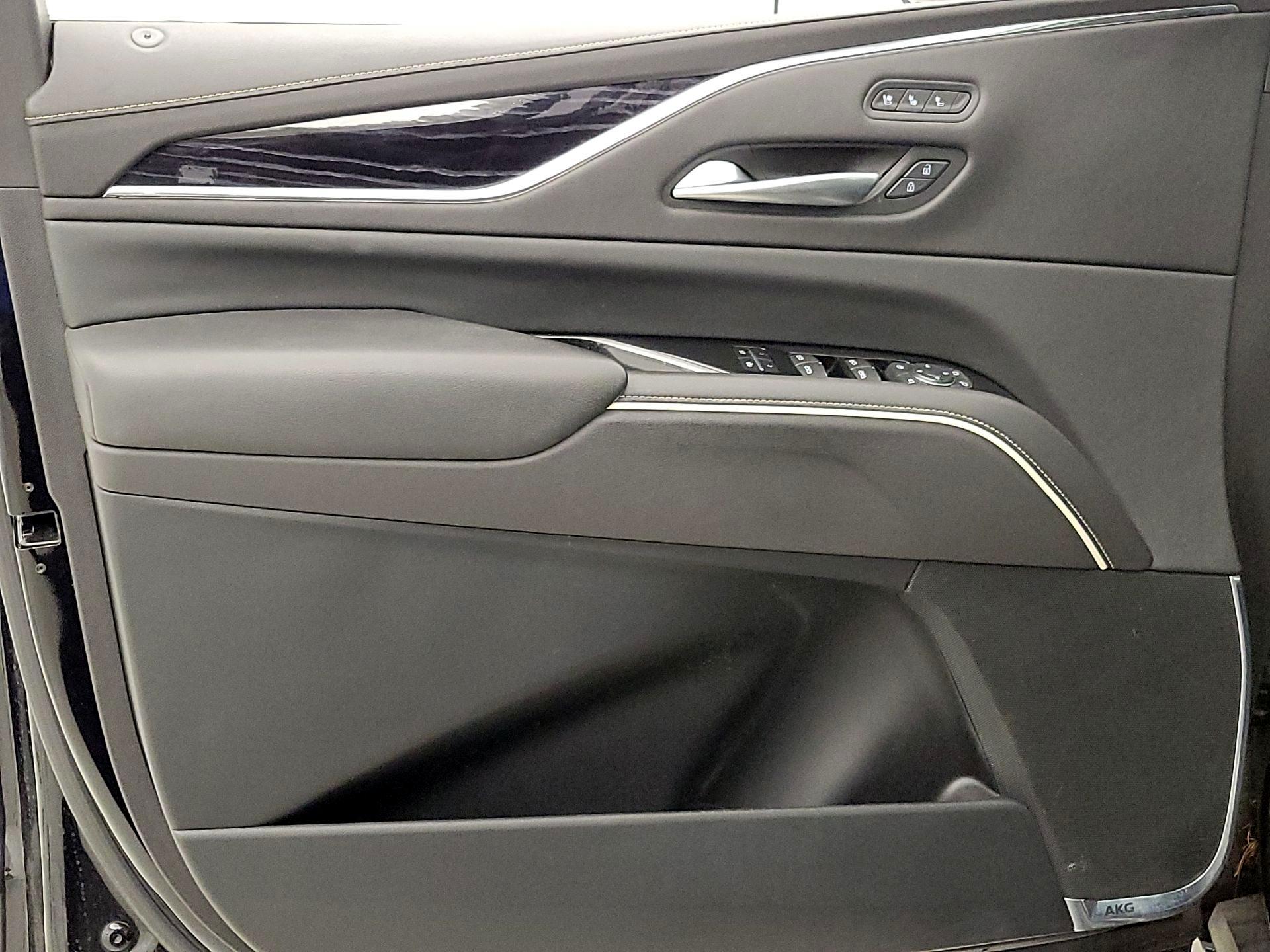 Thumbnail: 2021 Cadillac Escalade - 12