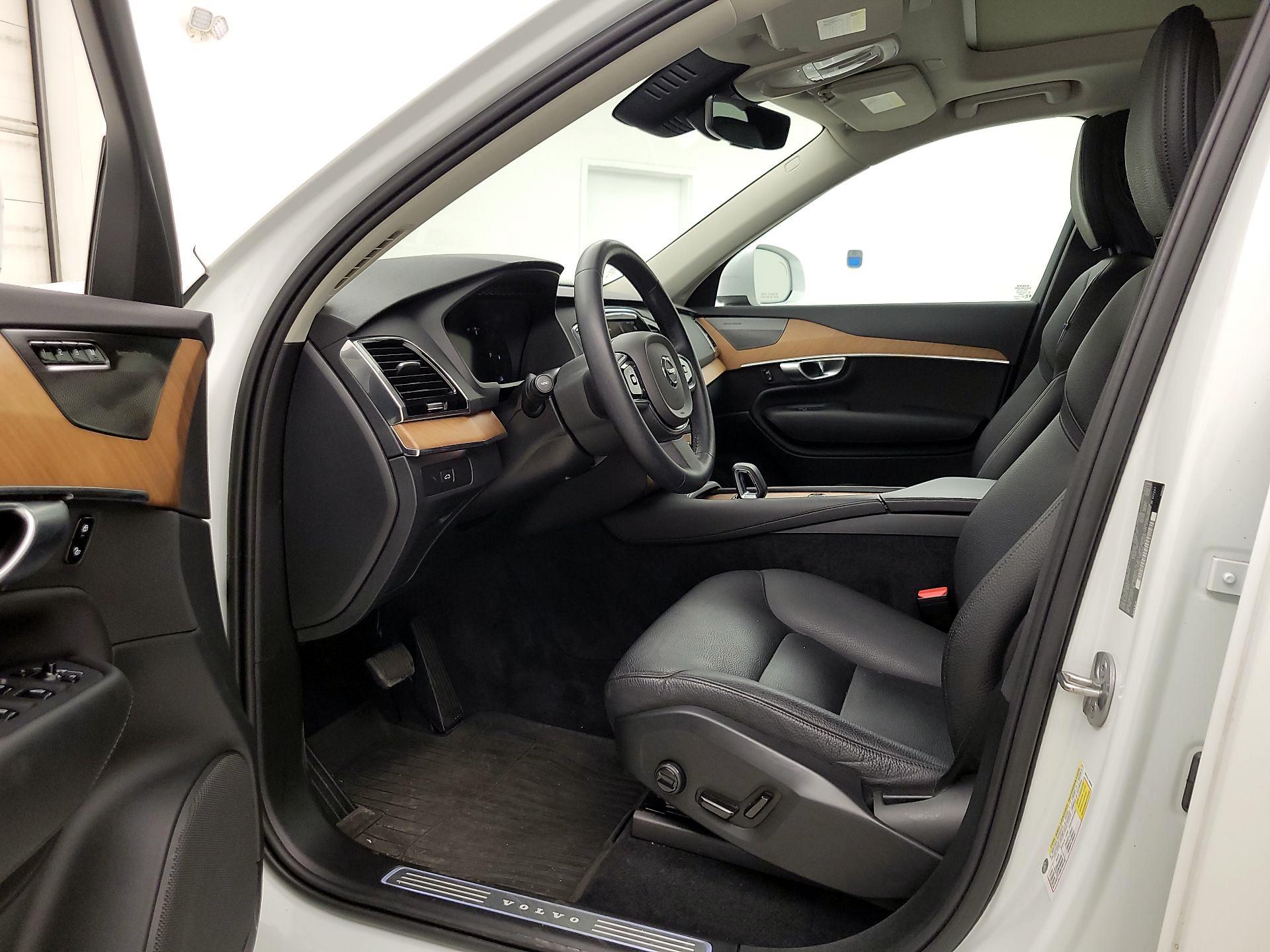 Thumbnail: 2023 Volvo XC90 - 11