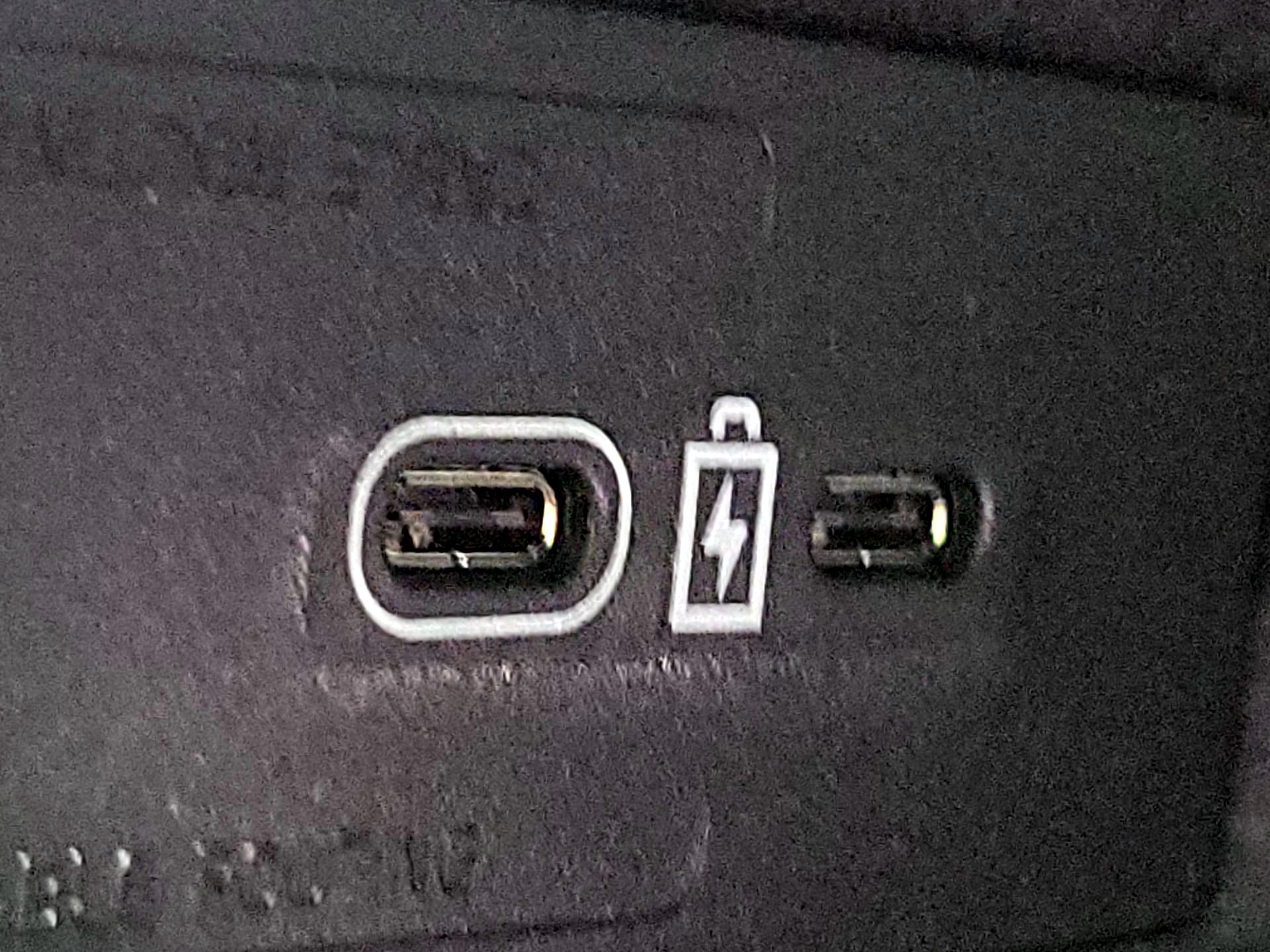 Thumbnail: 2023 Volvo XC90 - 18